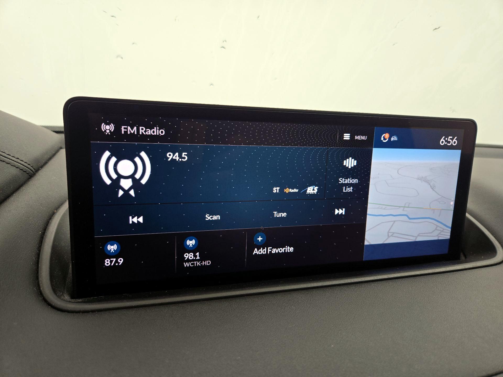 Thumbnail: 2022 Acura MDX - 16