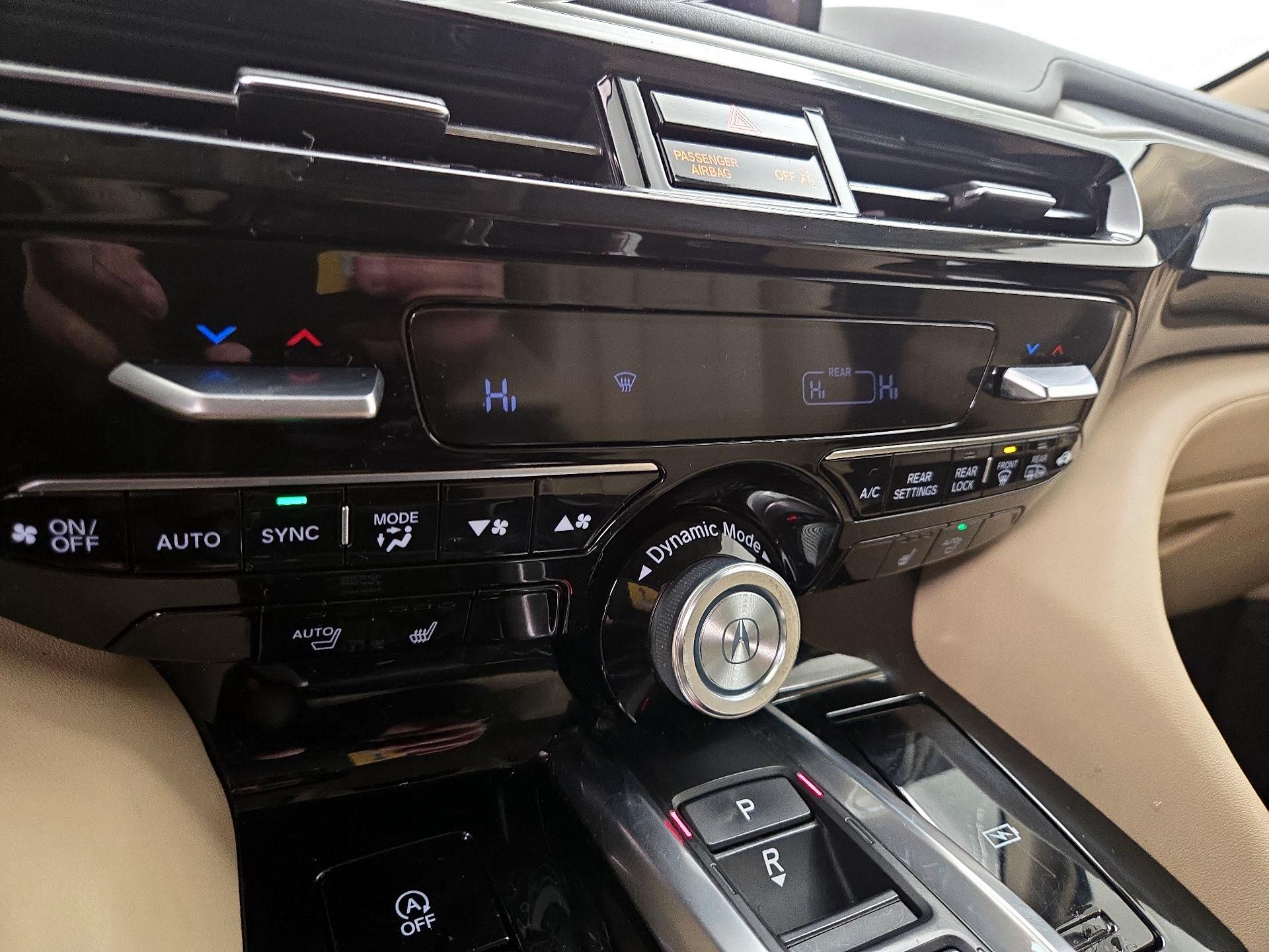 Thumbnail: 2022 Acura MDX - 17