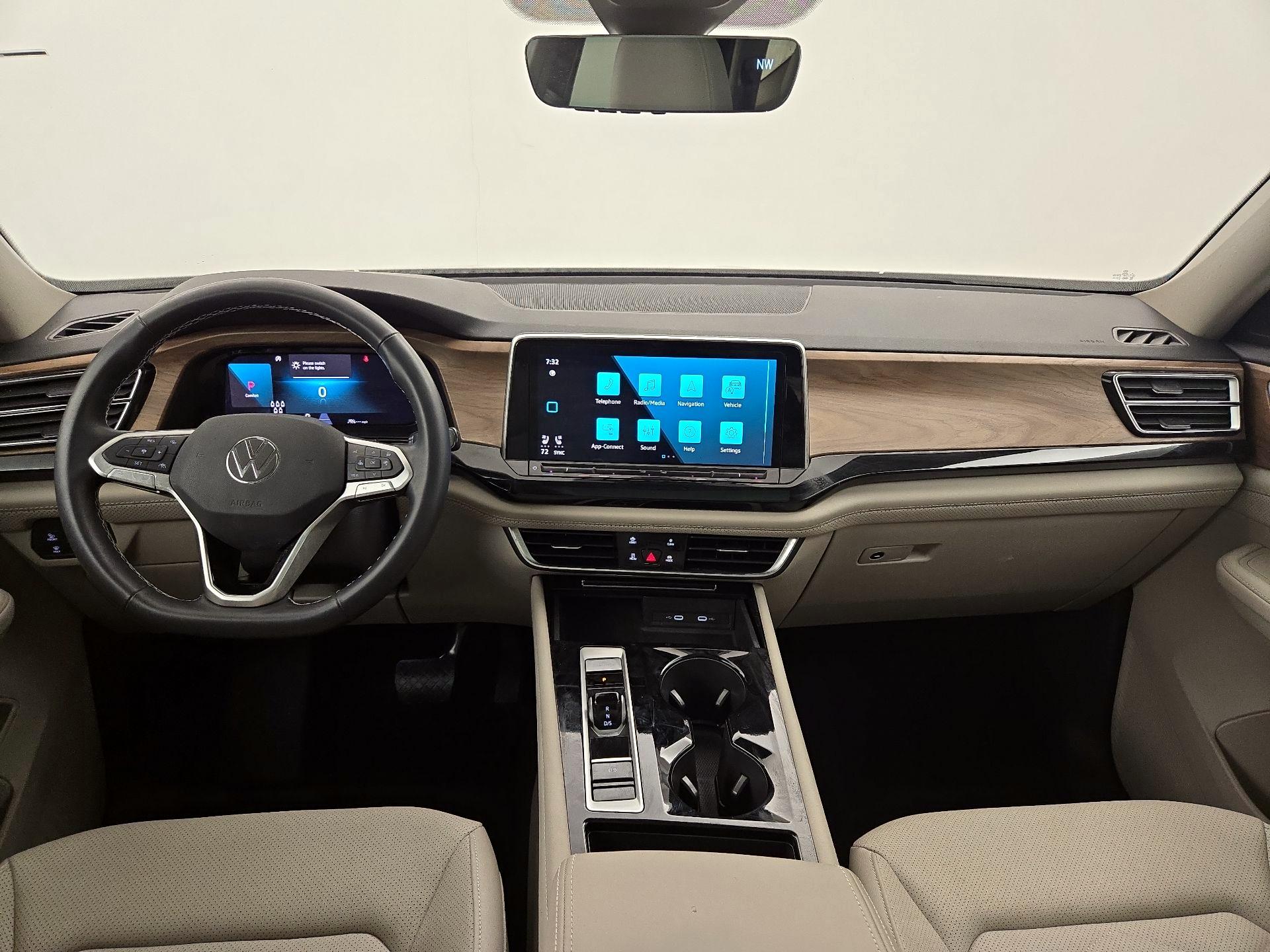 Thumbnail: 2024 Volkswagen Atlas - 9