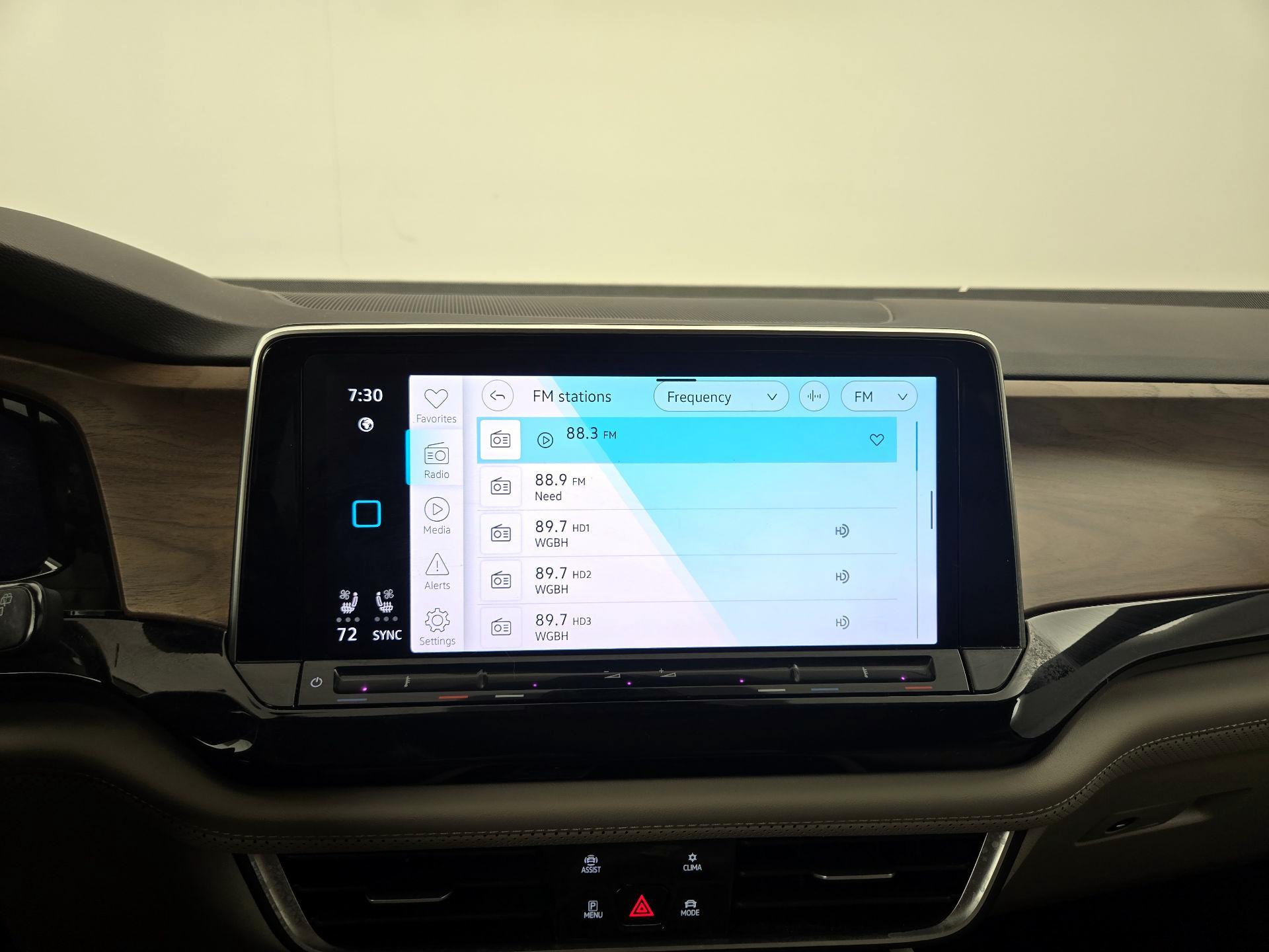 Thumbnail: 2024 Volkswagen Atlas - 15