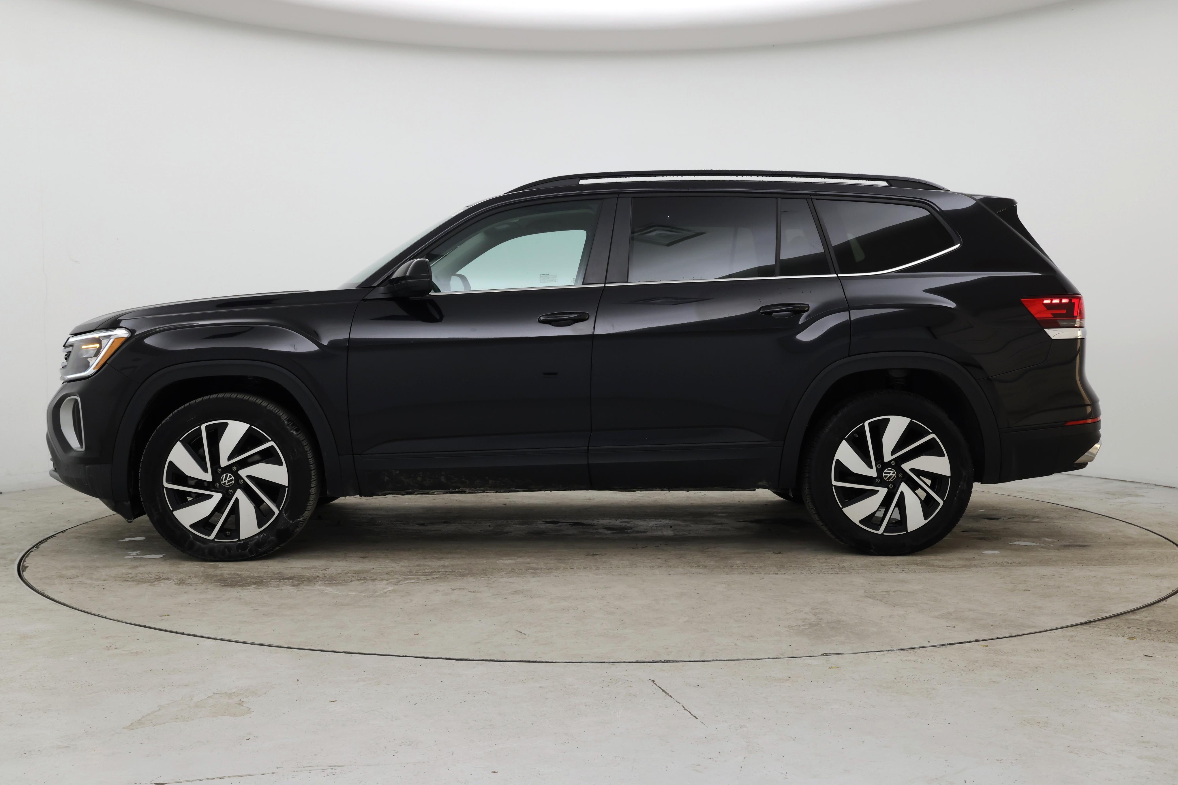 Thumbnail: 2024 Volkswagen Atlas - 3