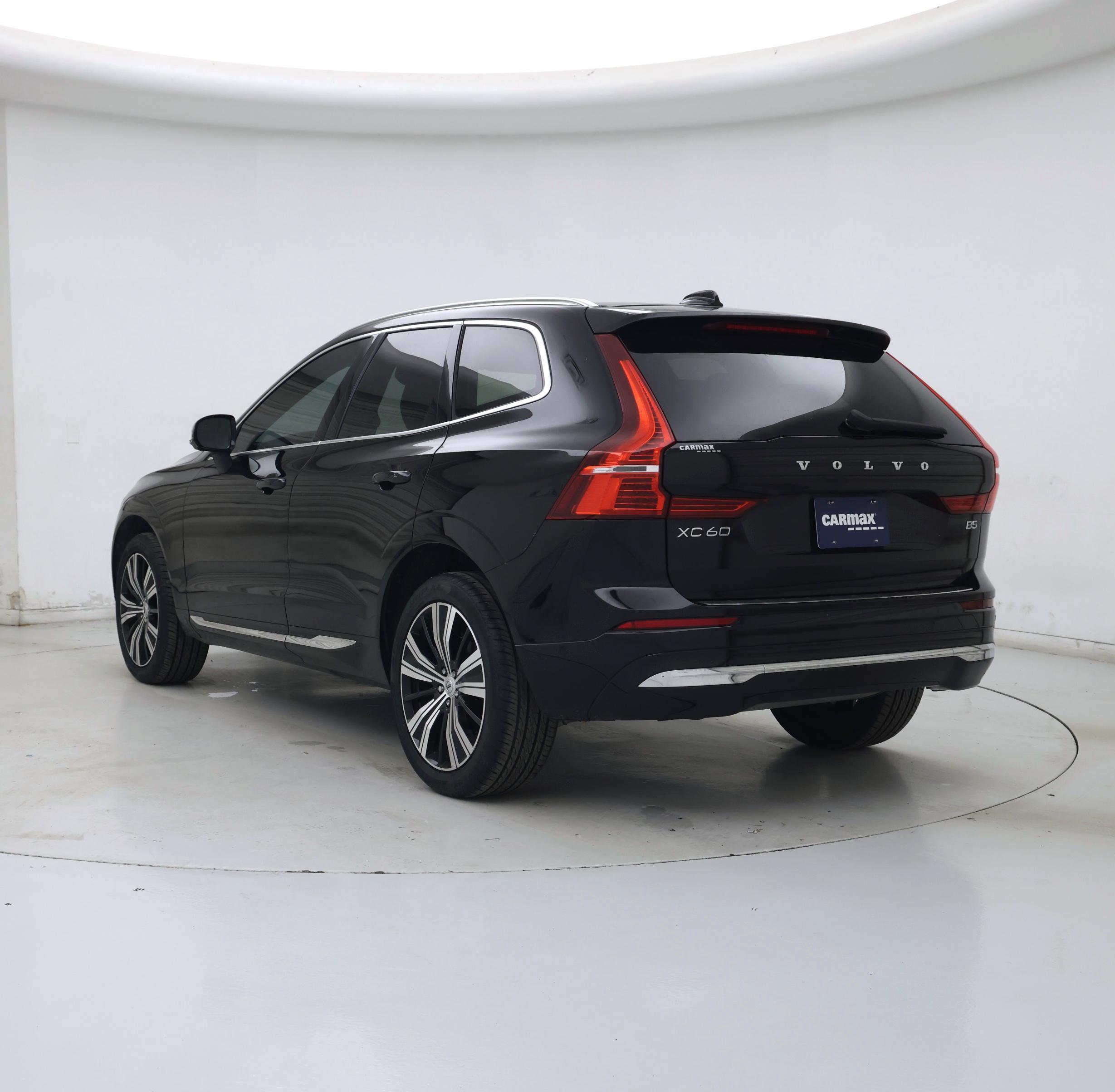 Thumbnail: 2023 Volvo XC60 - 2
