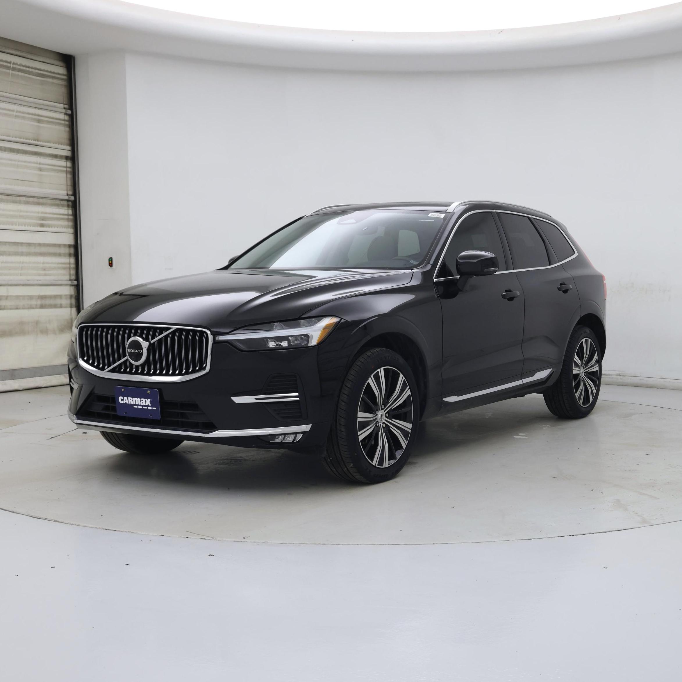 Thumbnail: 2023 Volvo XC60 - 4
