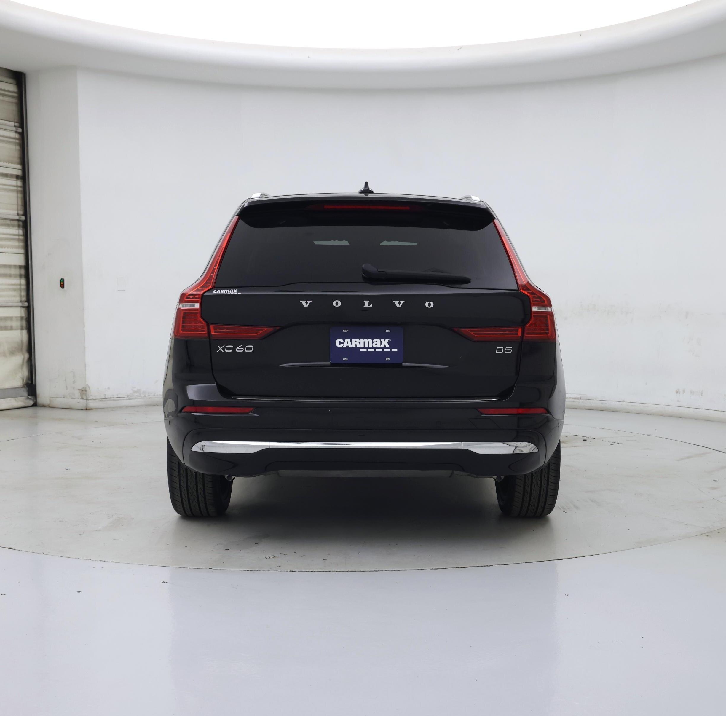 Thumbnail: 2023 Volvo XC60 - 6