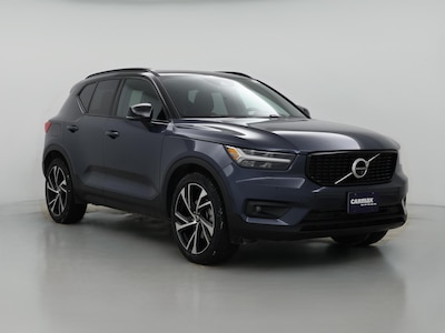 2022 Volvo XC40 T5 R-Design