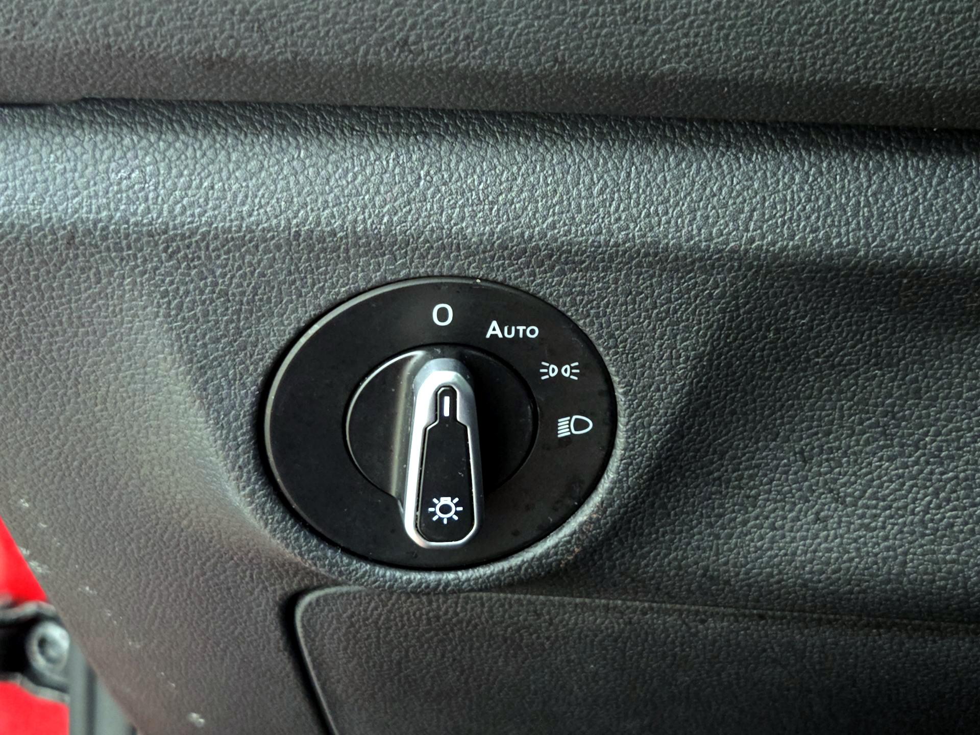 Thumbnail: 2024 Volkswagen Jetta - 13