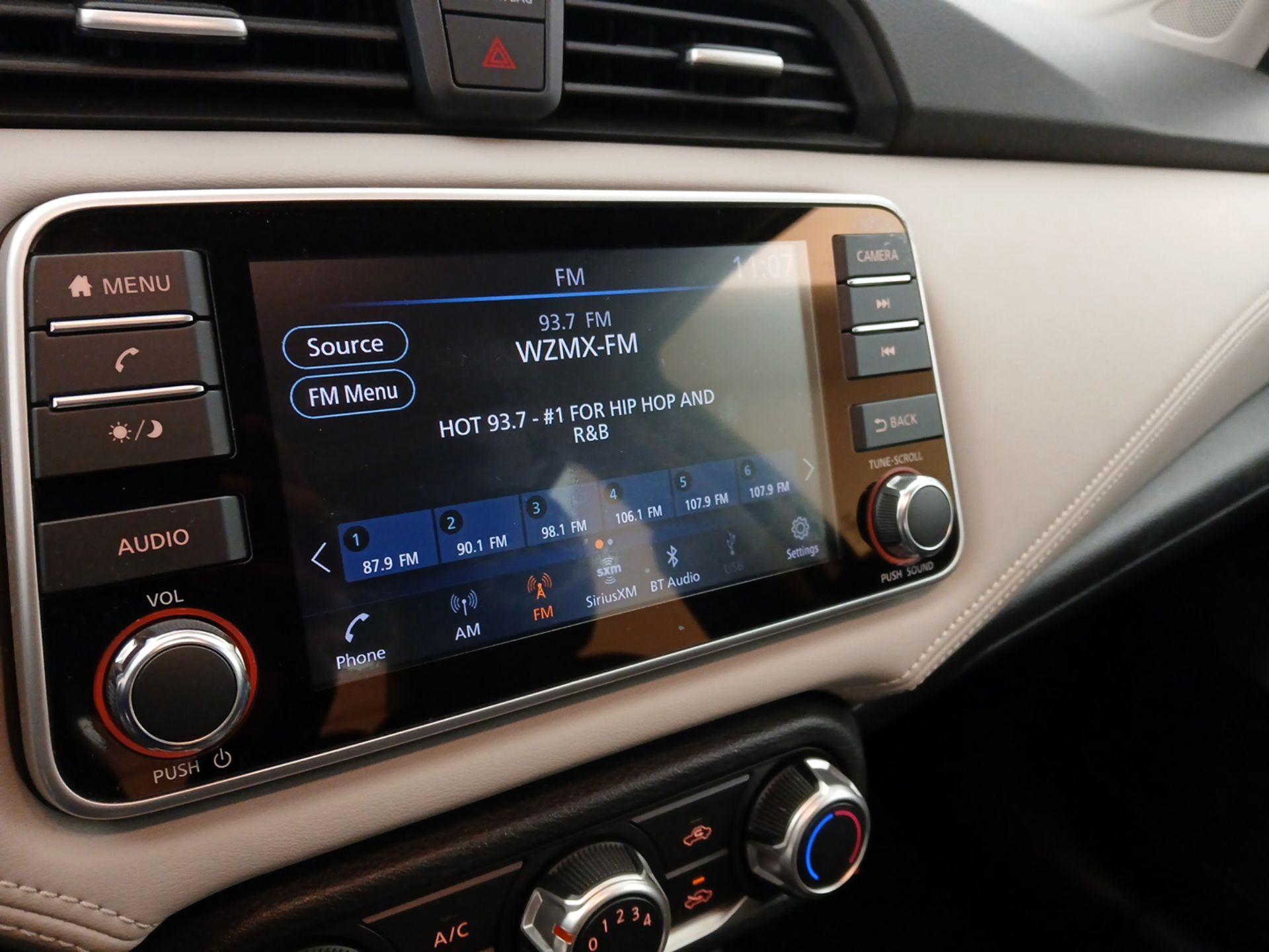 Thumbnail: 2020 Nissan Versa - 15