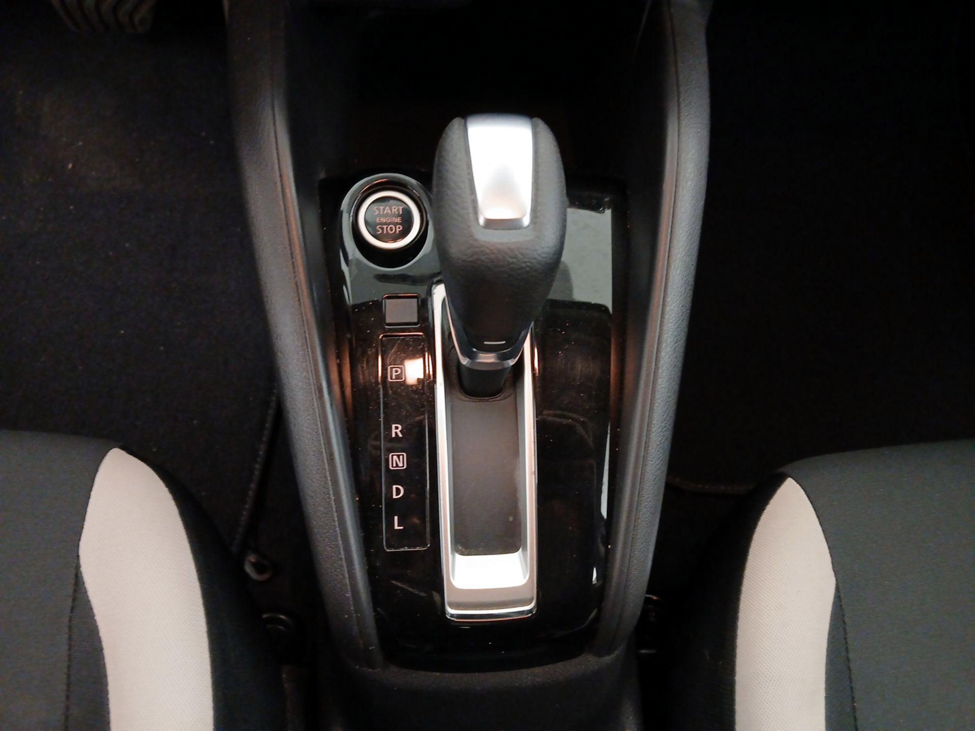 Thumbnail: 2020 Nissan Versa - 17