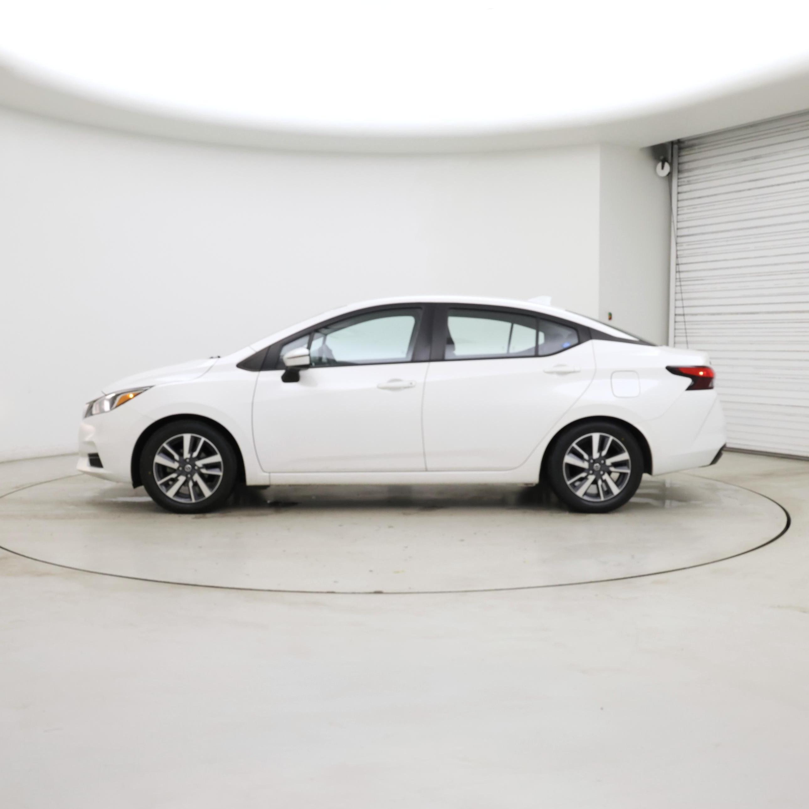 Thumbnail: 2020 Nissan Versa - 3