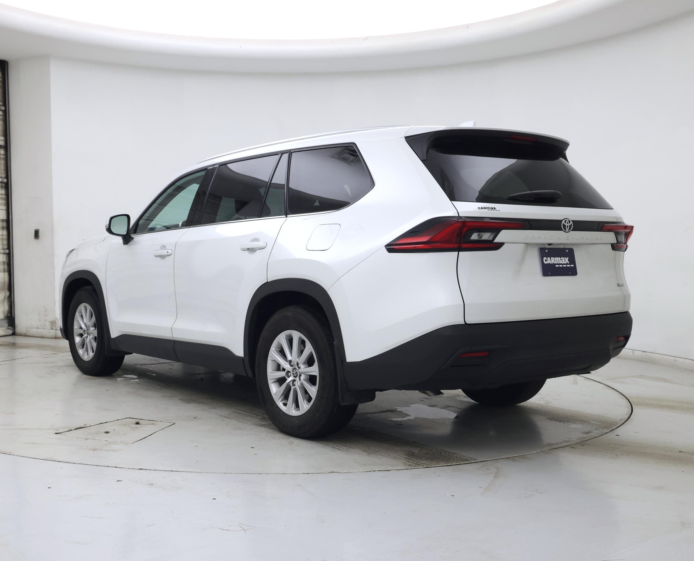 Thumbnail: 2025 Toyota Grand Highlander - 2