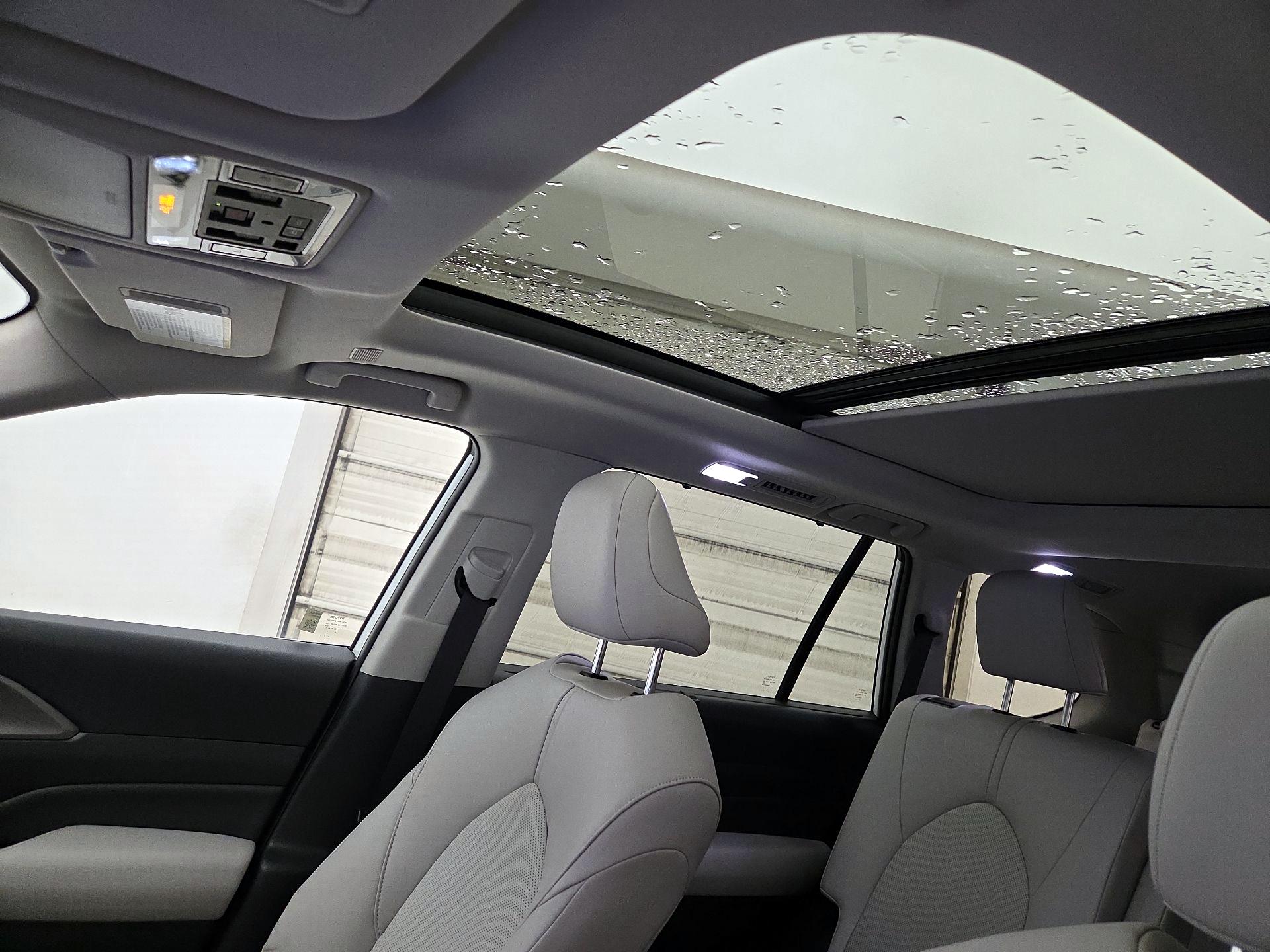 Thumbnail: 2025 Toyota Grand Highlander - 19