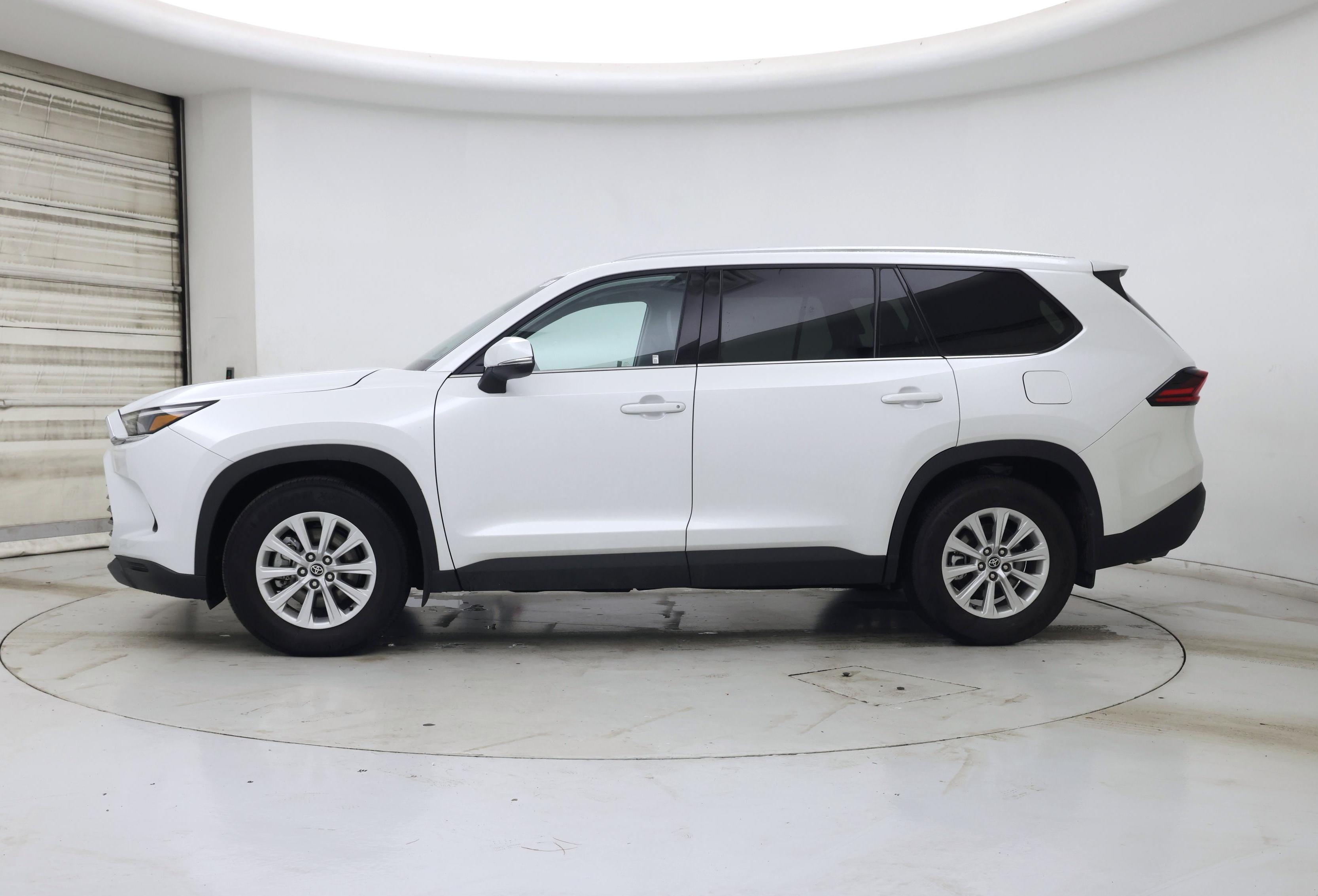 Thumbnail: 2025 Toyota Grand Highlander - 3