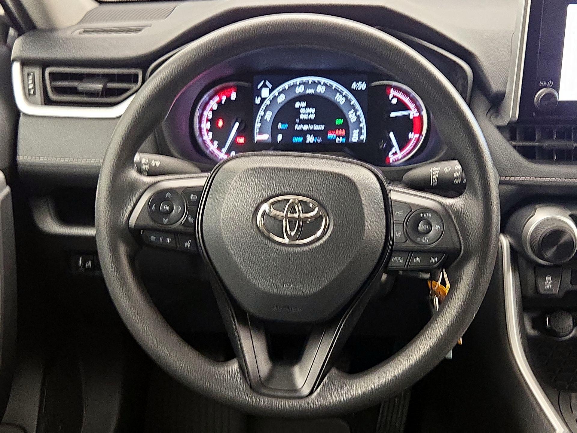 Thumbnail: 2025 Toyota RAV4 - 10