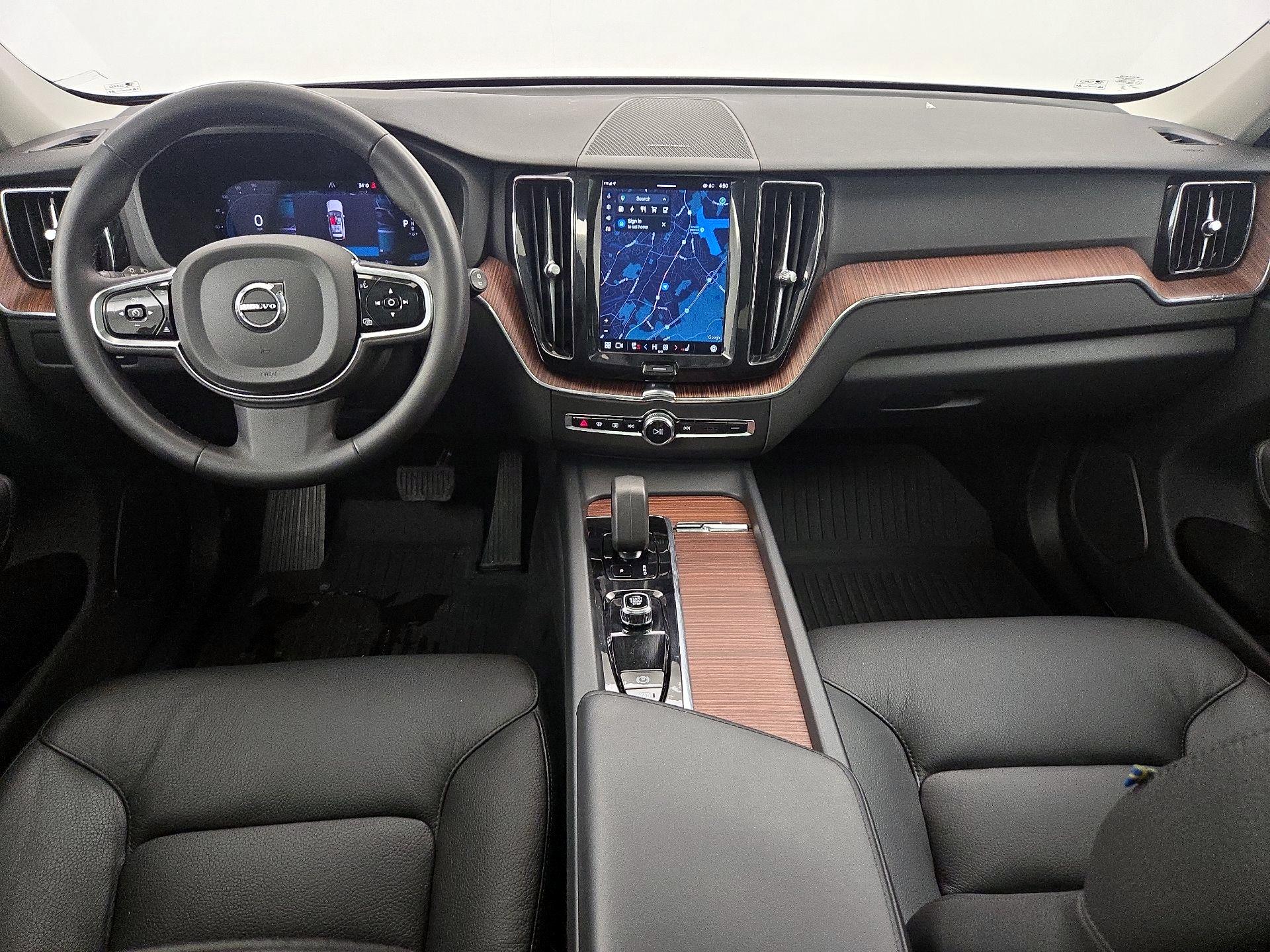 Thumbnail: 2024 Volvo XC60 - 9