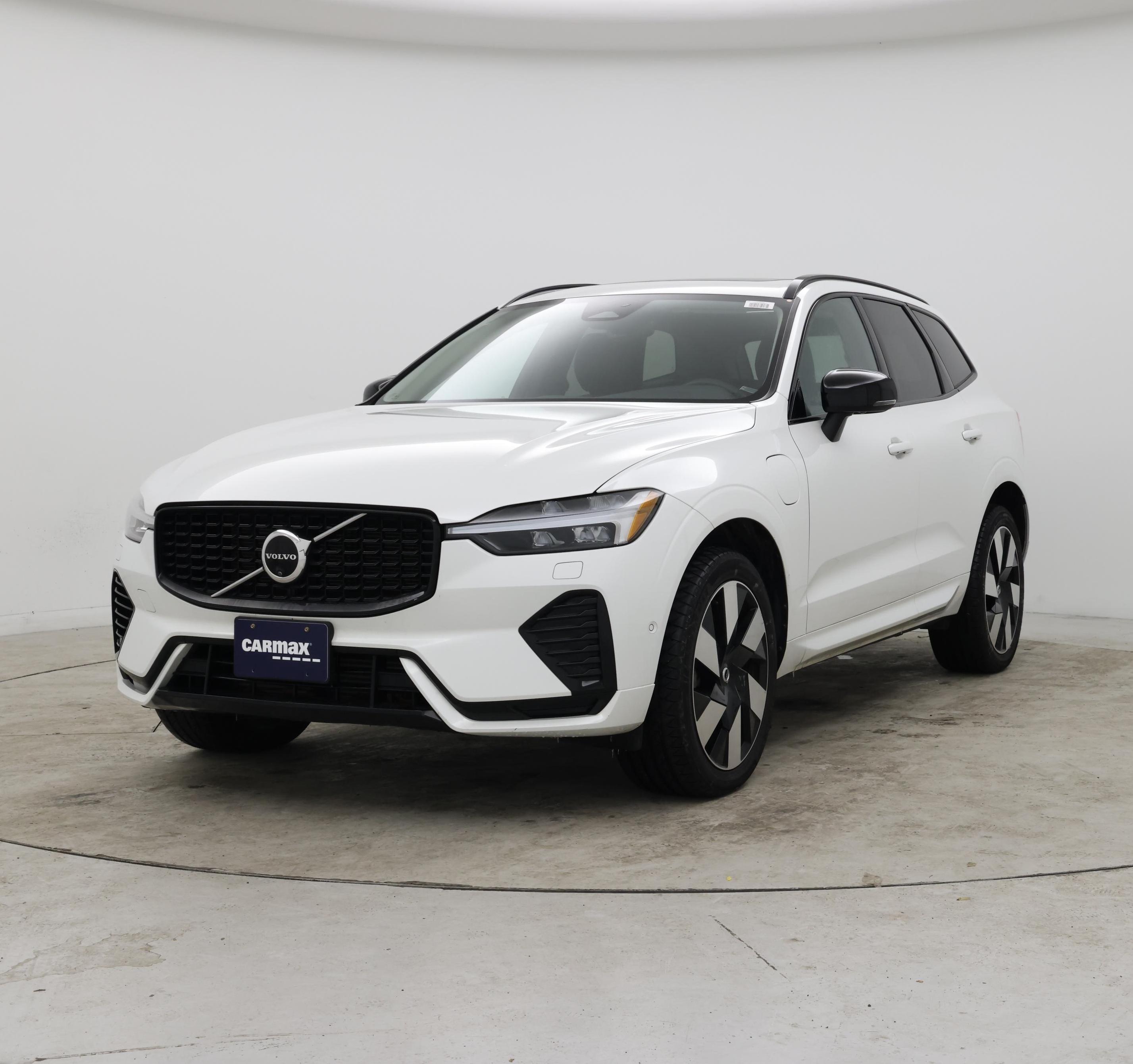 Thumbnail: 2024 Volvo XC60 - 4