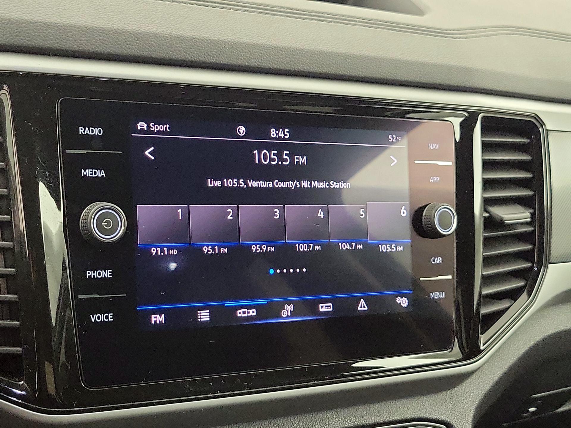 Thumbnail: 2021 Volkswagen Atlas - 16