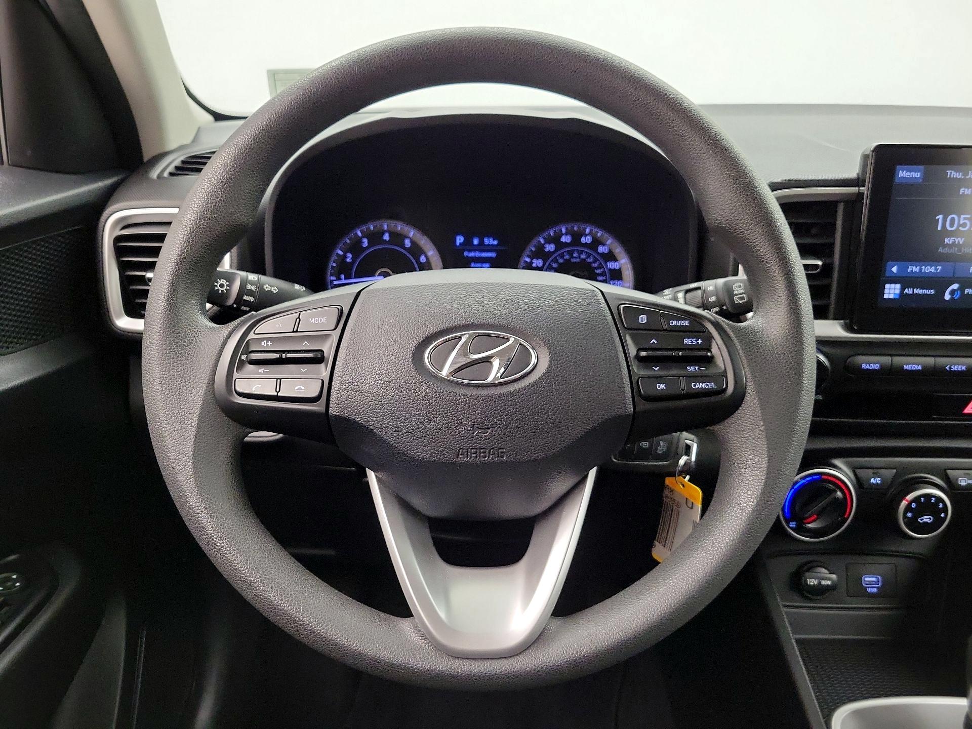 Thumbnail: 2021 Hyundai Venue - 10