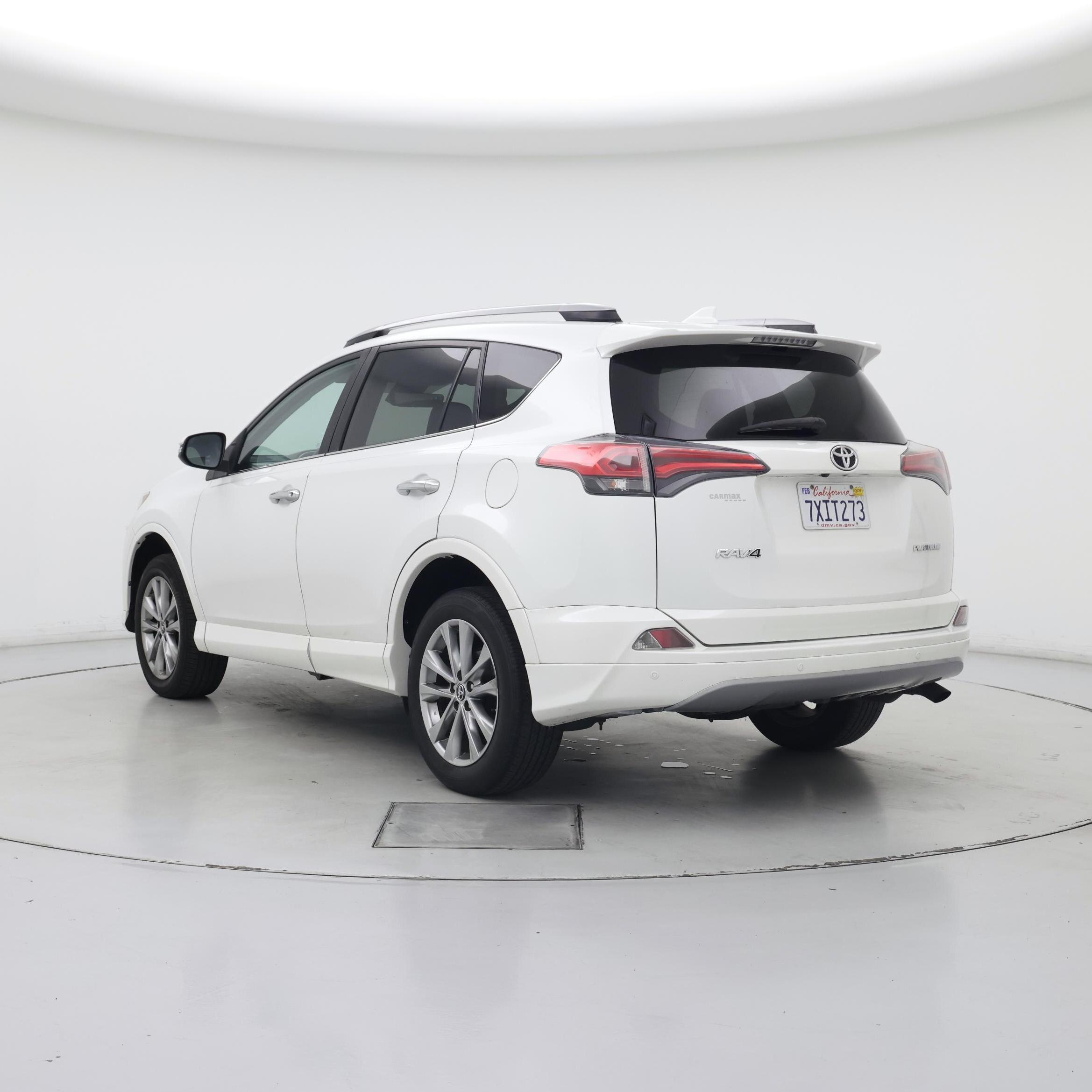 Thumbnail: 2017 Toyota RAV4 - 2
