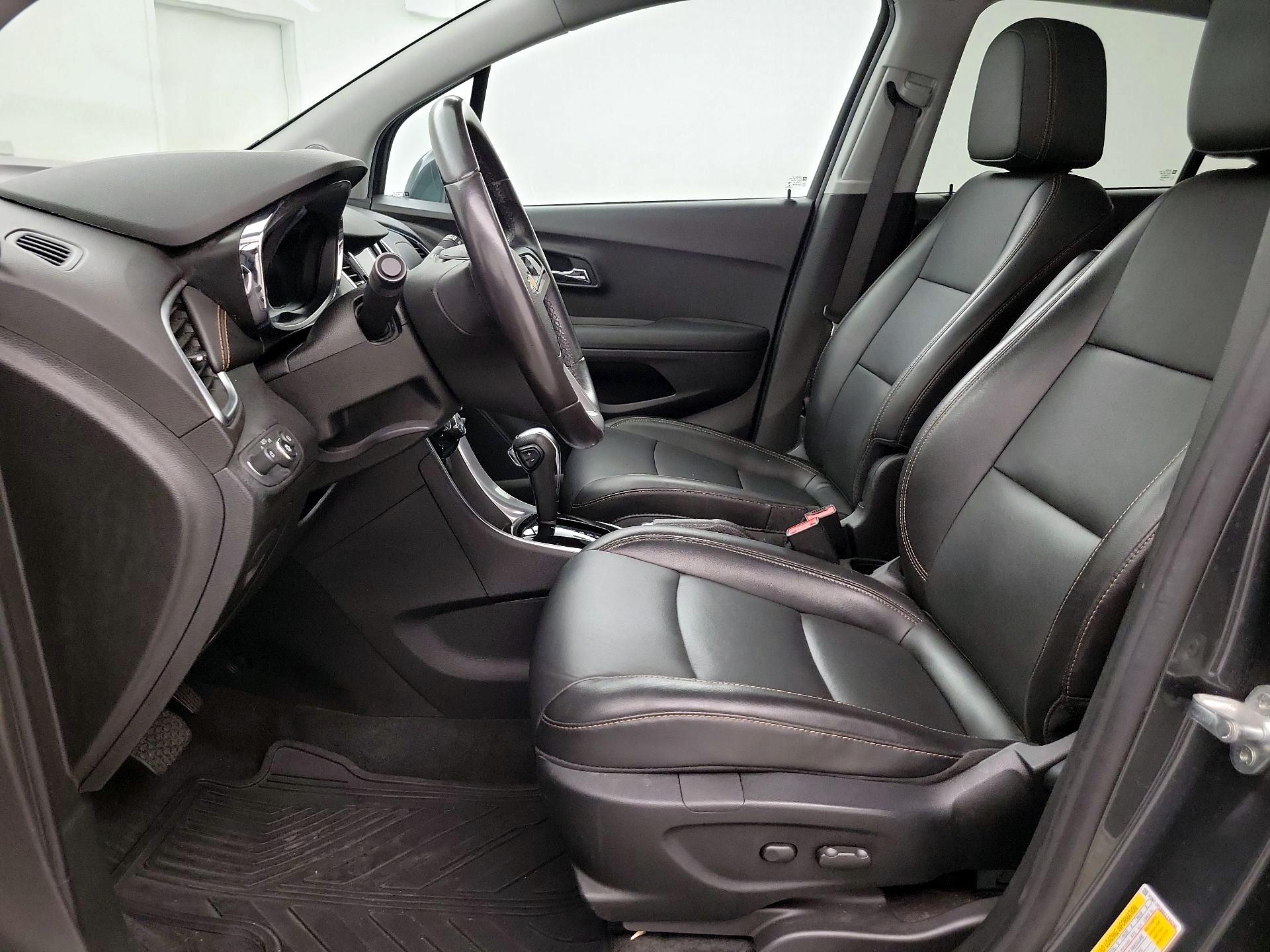 Thumbnail: 2020 Chevrolet Trax - 11