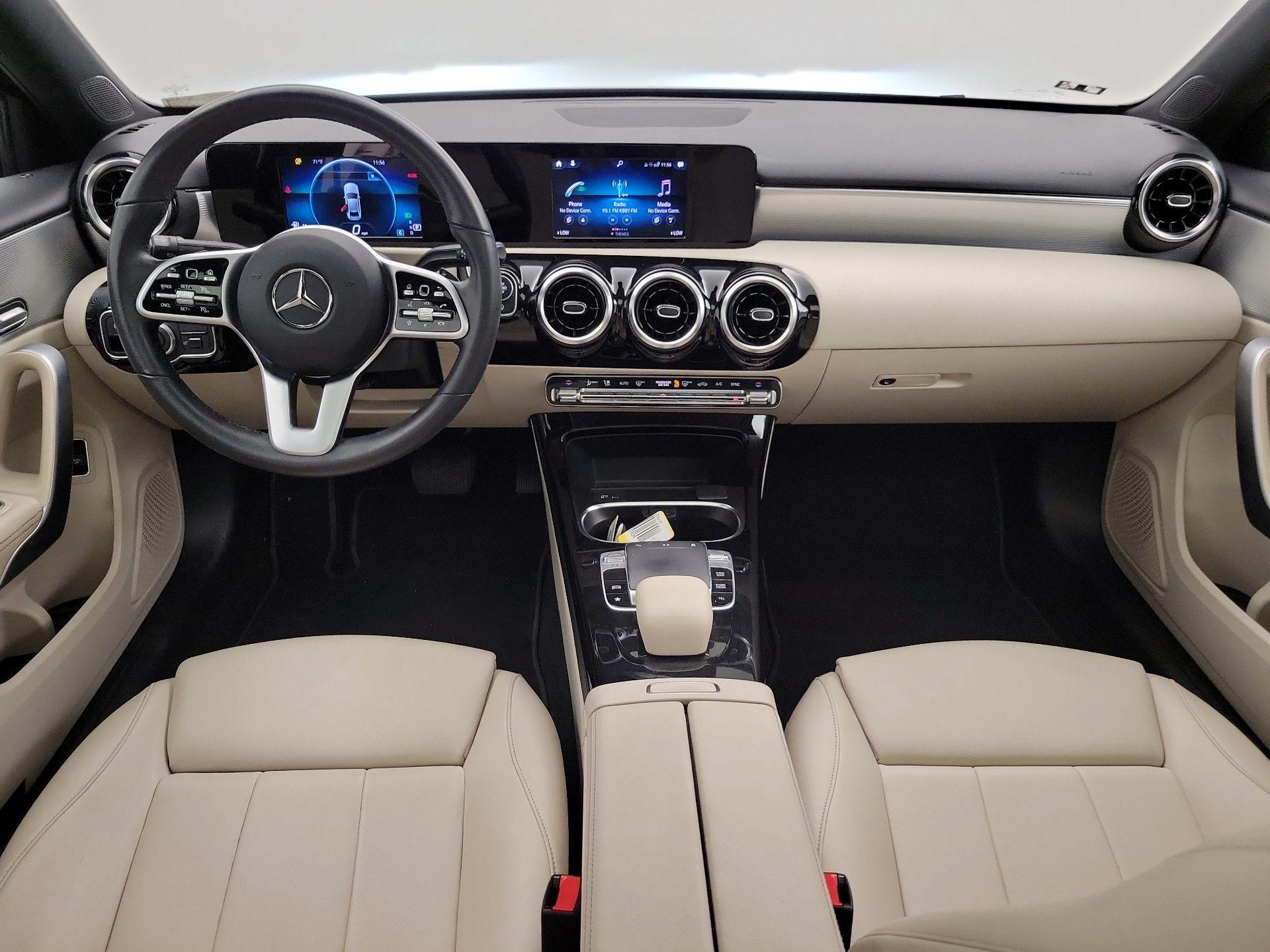 Thumbnail: 2020 Mercedes-Benz A-Class - 9