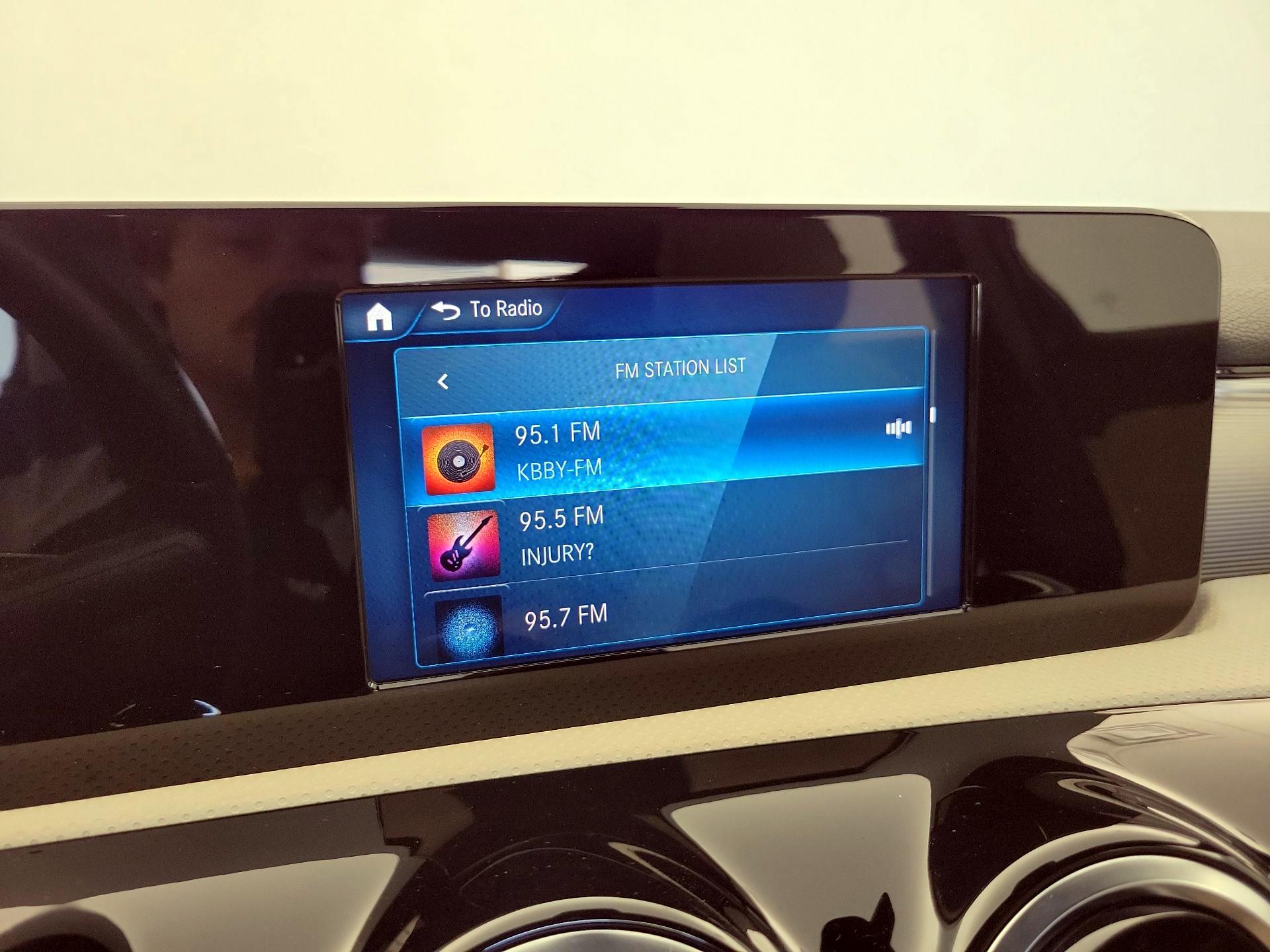 Thumbnail: 2020 Mercedes-Benz A-Class - 14