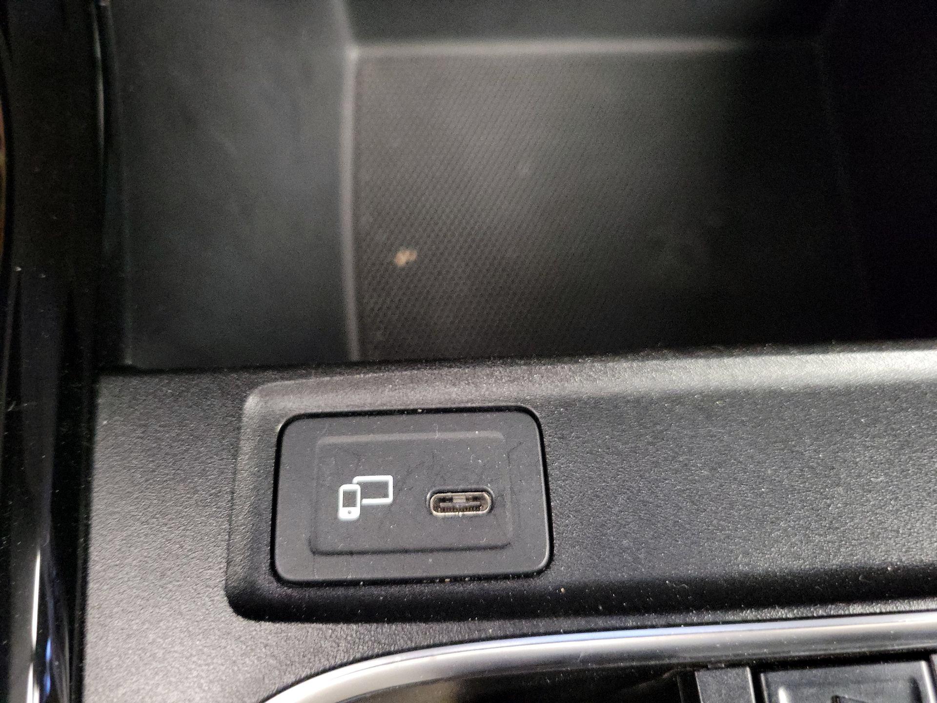 Thumbnail: 2020 Mercedes-Benz A-Class - 17