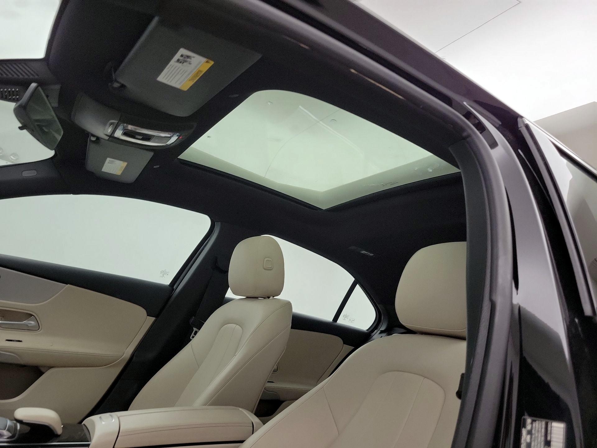 Thumbnail: 2020 Mercedes-Benz A-Class - 18