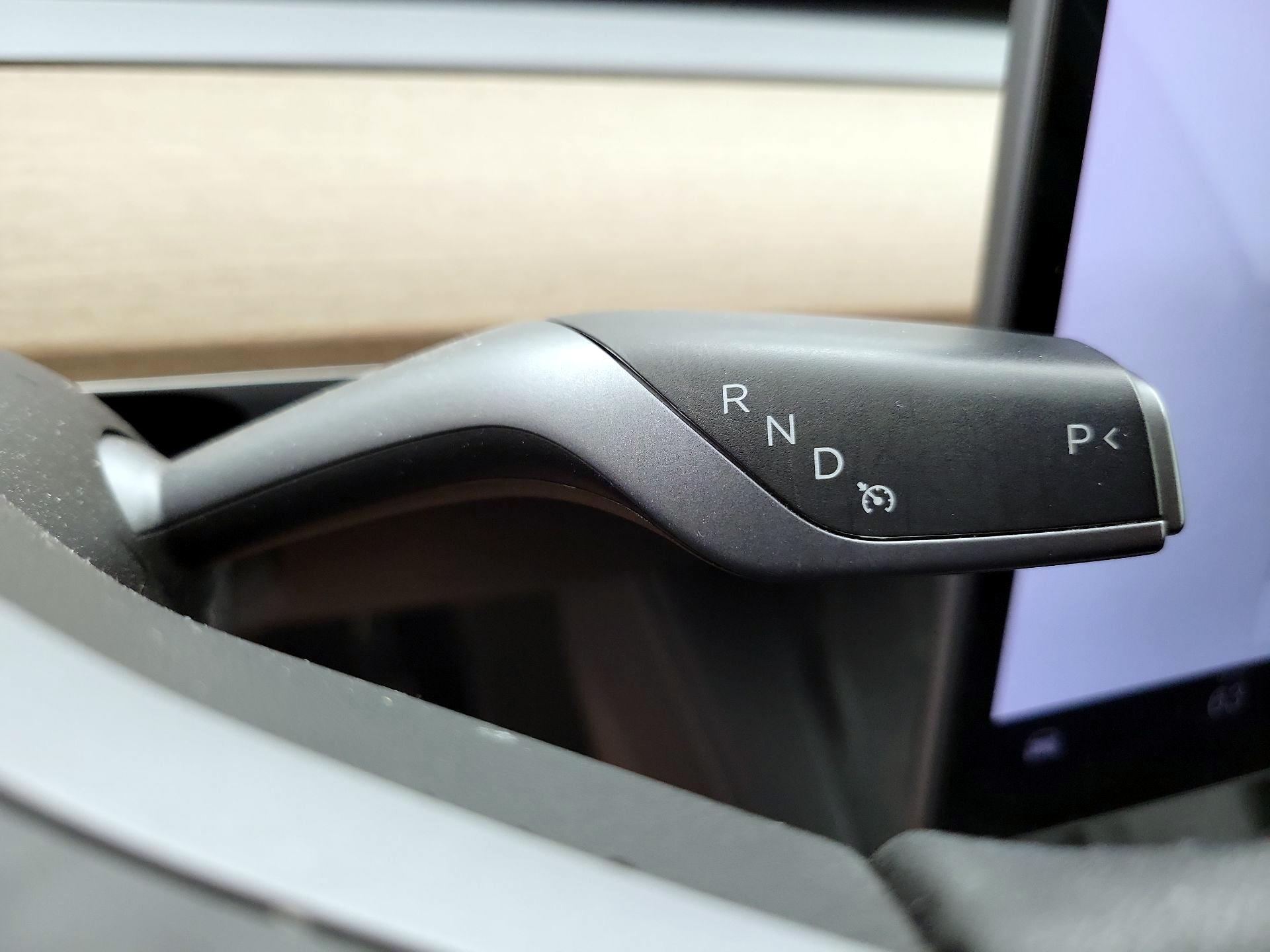 Thumbnail: 2022 Tesla Model Y - 17