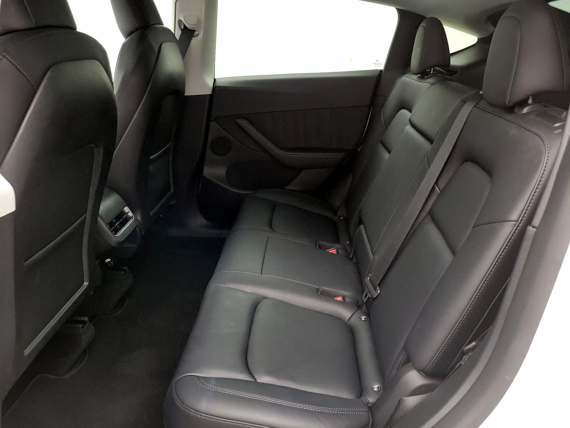 Thumbnail: 2022 Tesla Model Y - 20