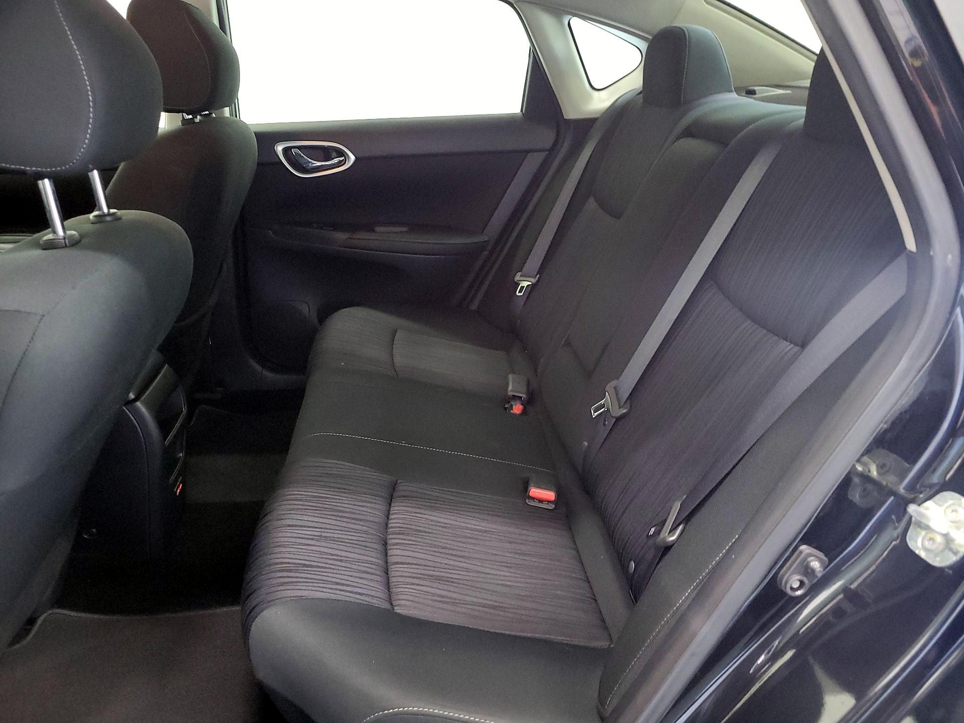 Thumbnail: 2019 Nissan Sentra - 19