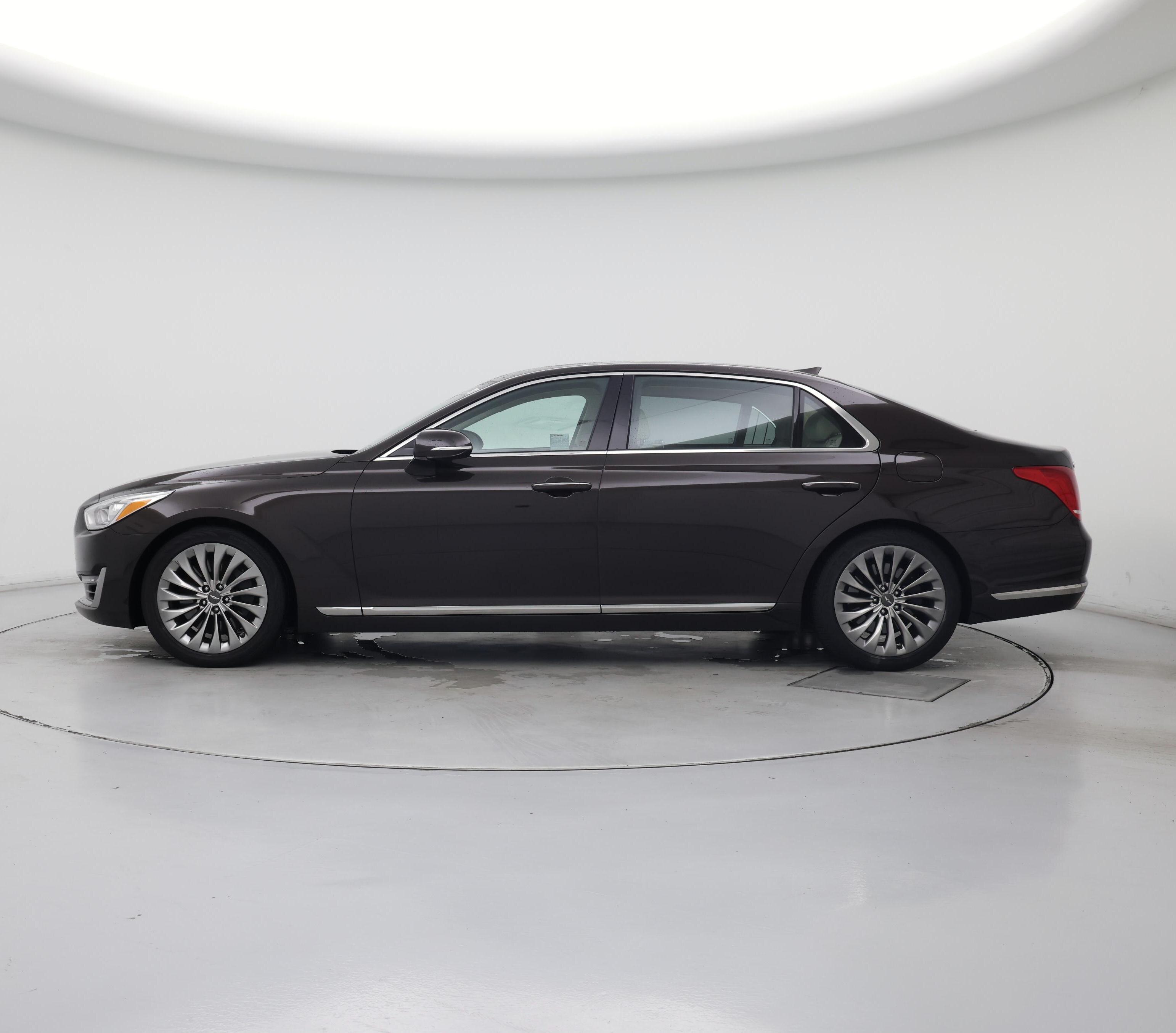 Thumbnail: 2019 Genesis G90 - 3