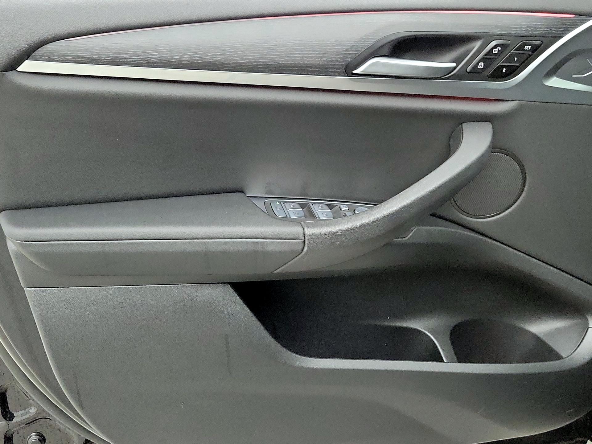 Thumbnail: 2022 BMW X3 - 12