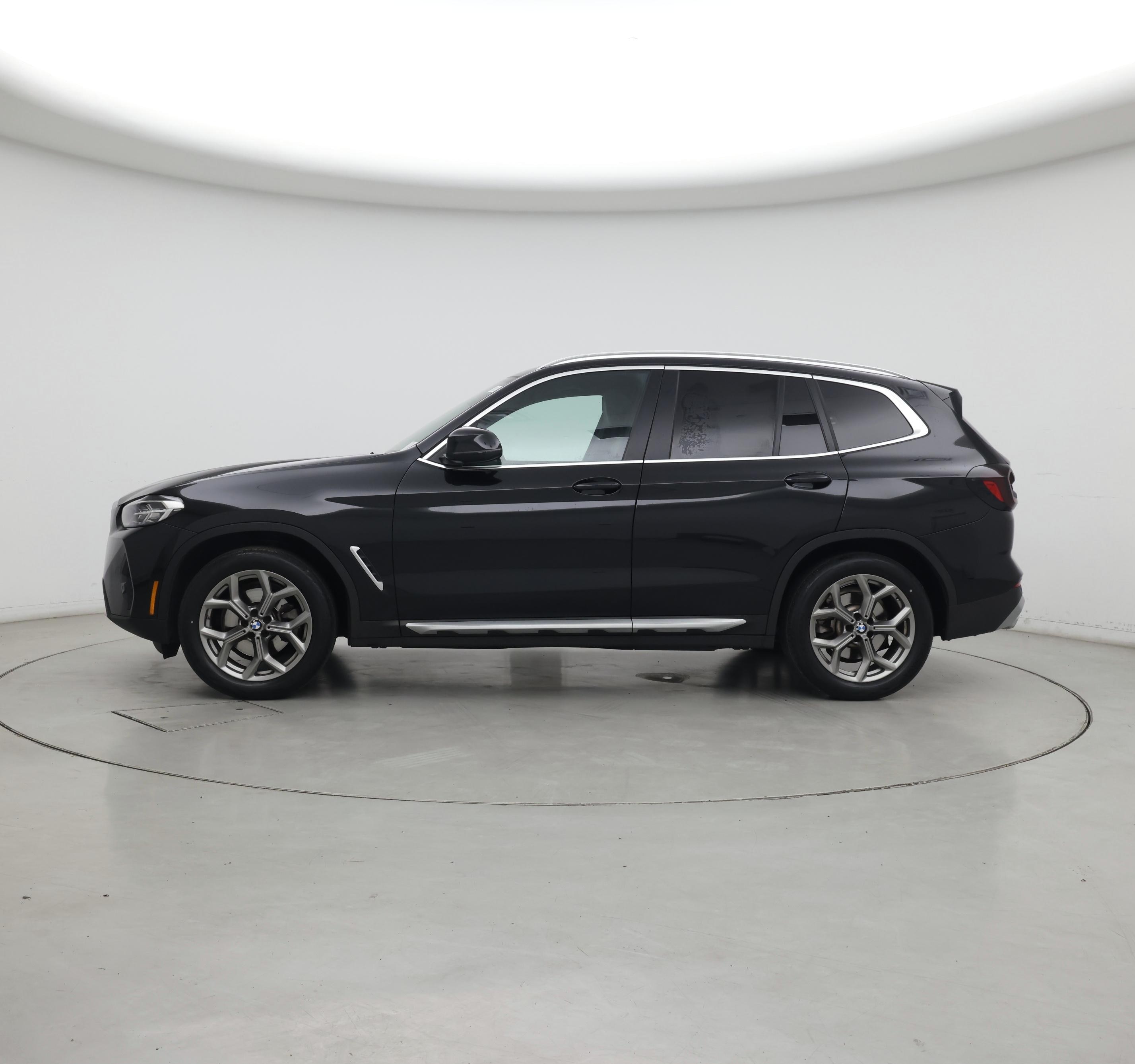 Thumbnail: 2022 BMW X3 - 3