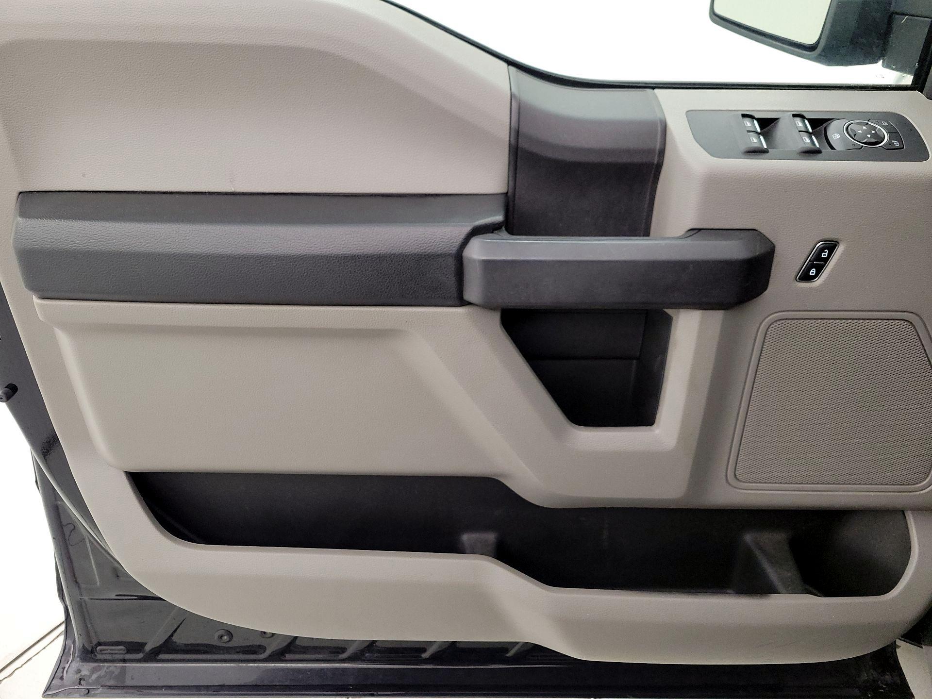 Thumbnail: 2016 Ford F-150 - 12