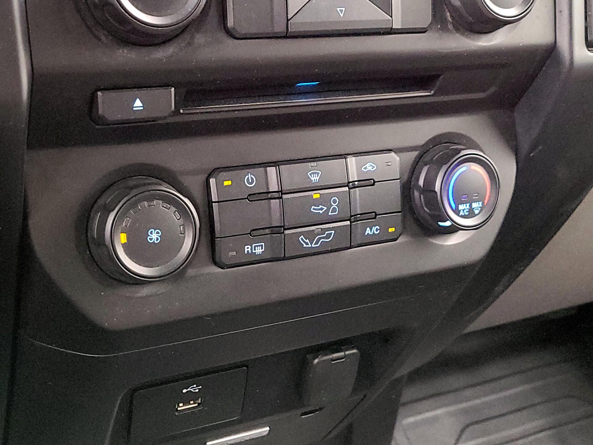 Thumbnail: 2016 Ford F-150 - 16