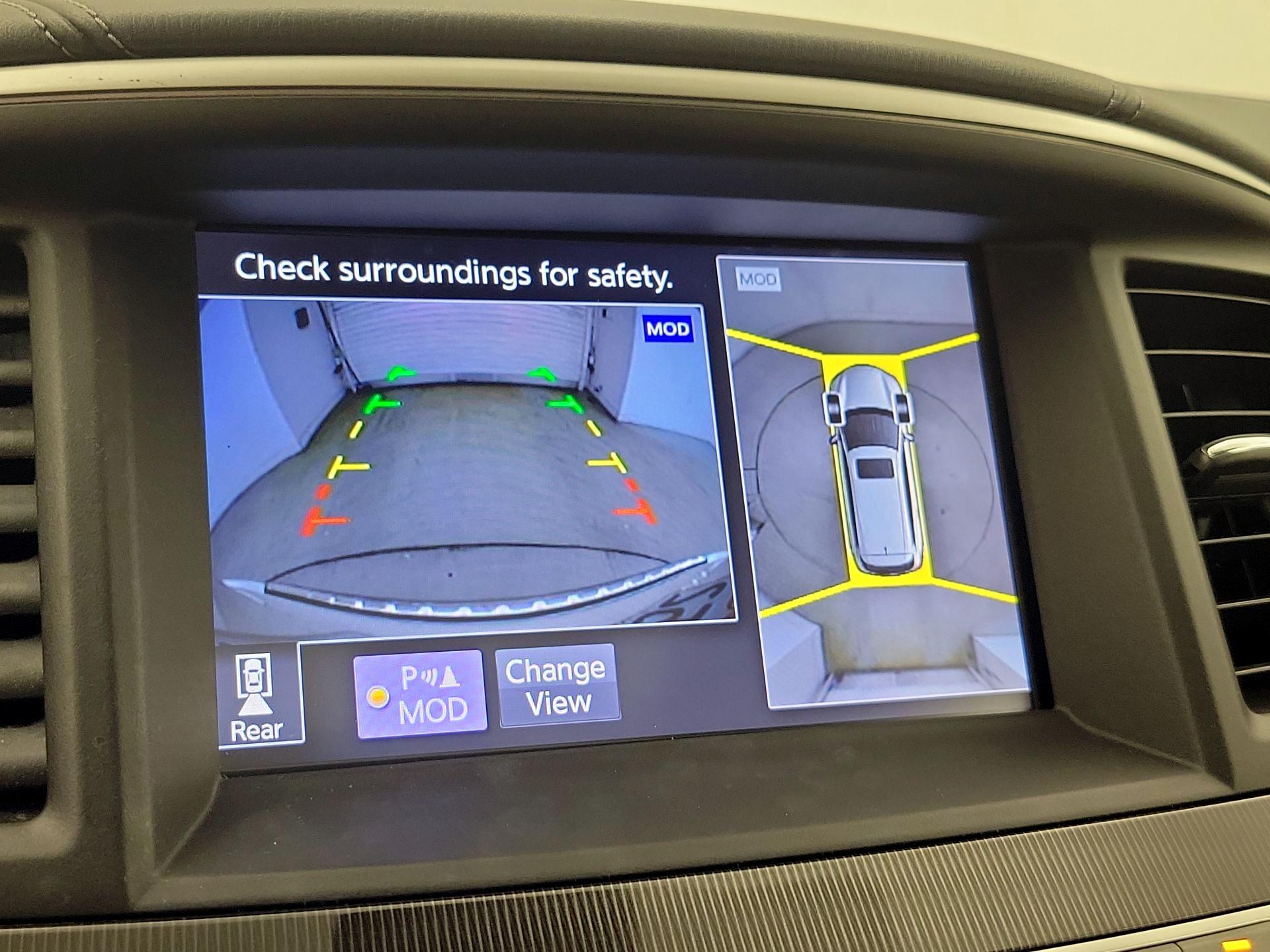 Thumbnail: 2017 INFINITI QX60 - 15