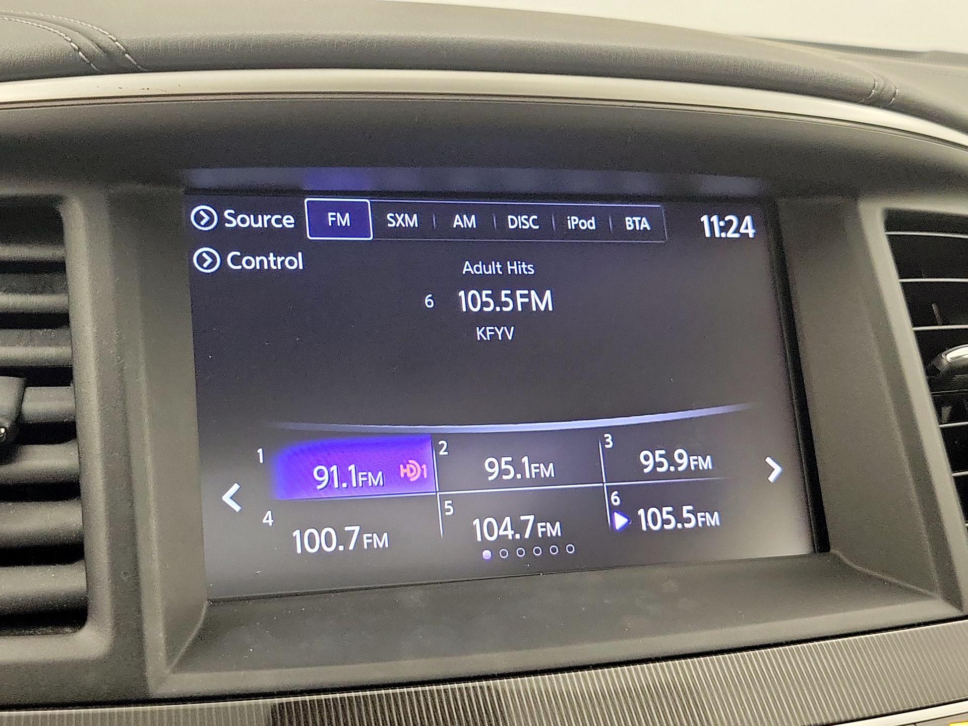 Thumbnail: 2017 INFINITI QX60 - 16