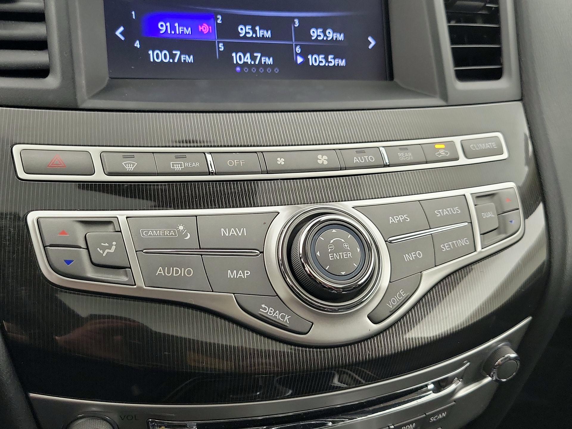 Thumbnail: 2017 INFINITI QX60 - 17