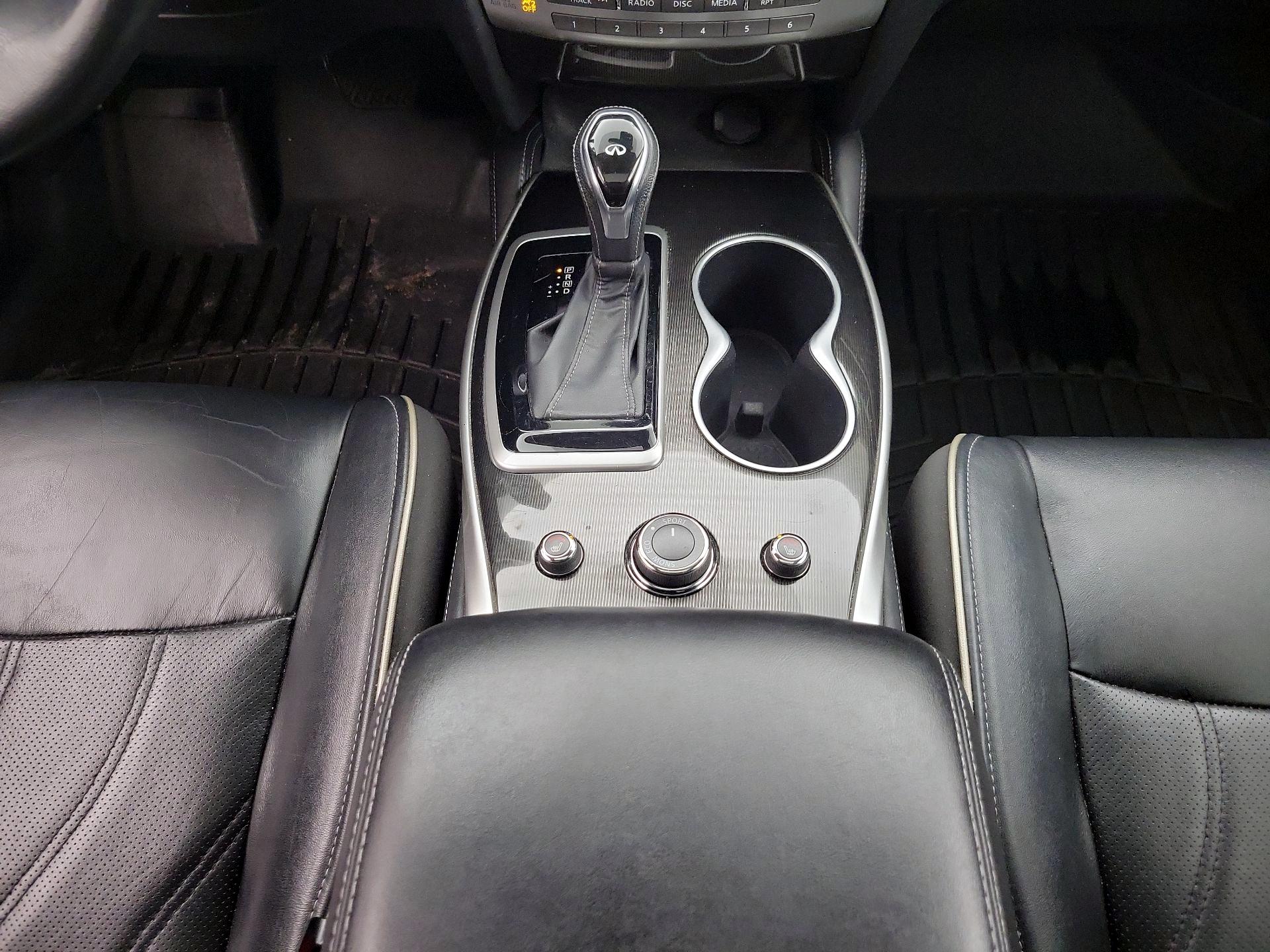 Thumbnail: 2017 INFINITI QX60 - 18