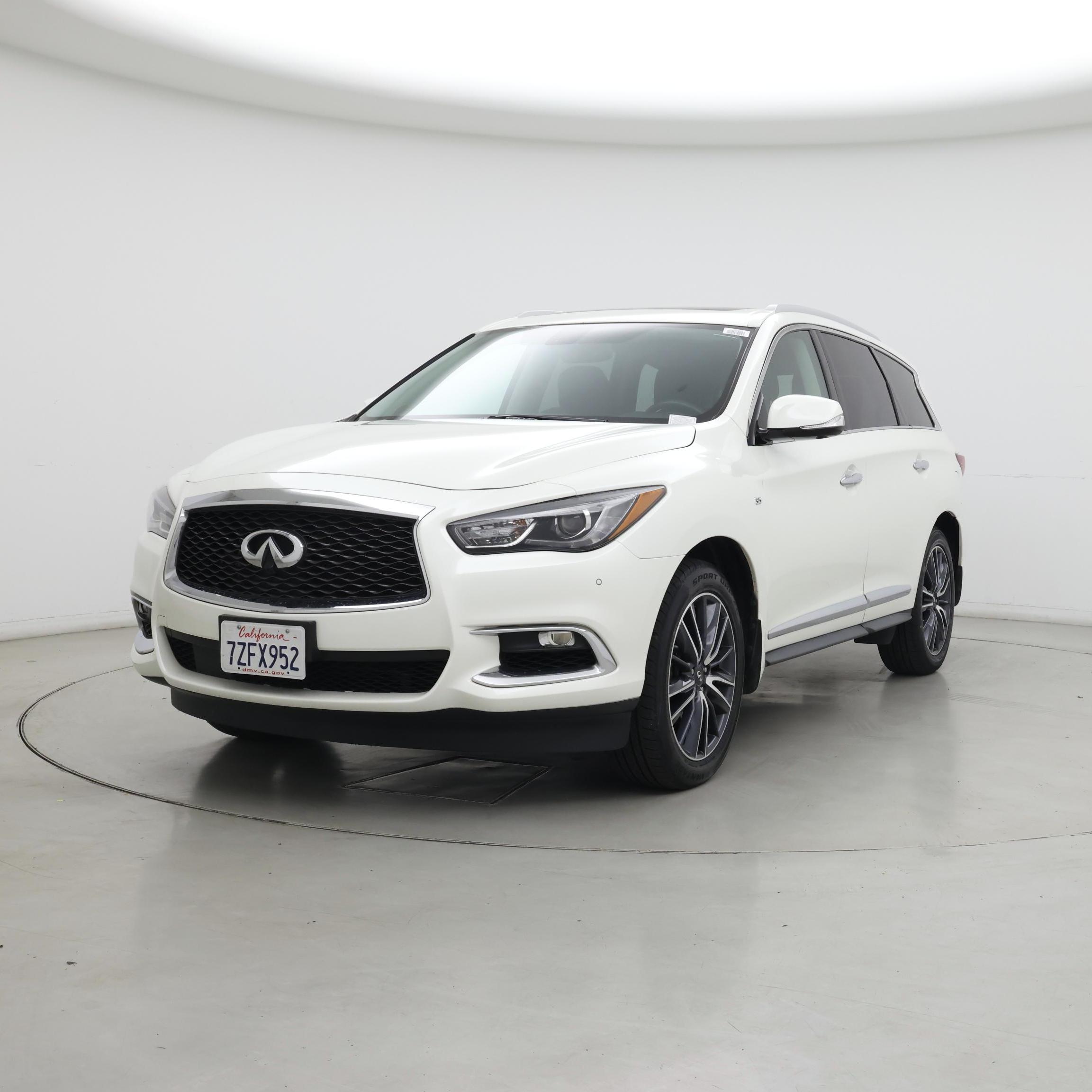 Thumbnail: 2017 INFINITI QX60 - 4