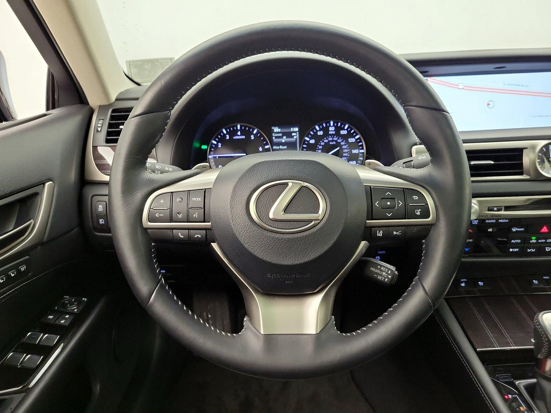 Thumbnail: 2016 Lexus GS - 10