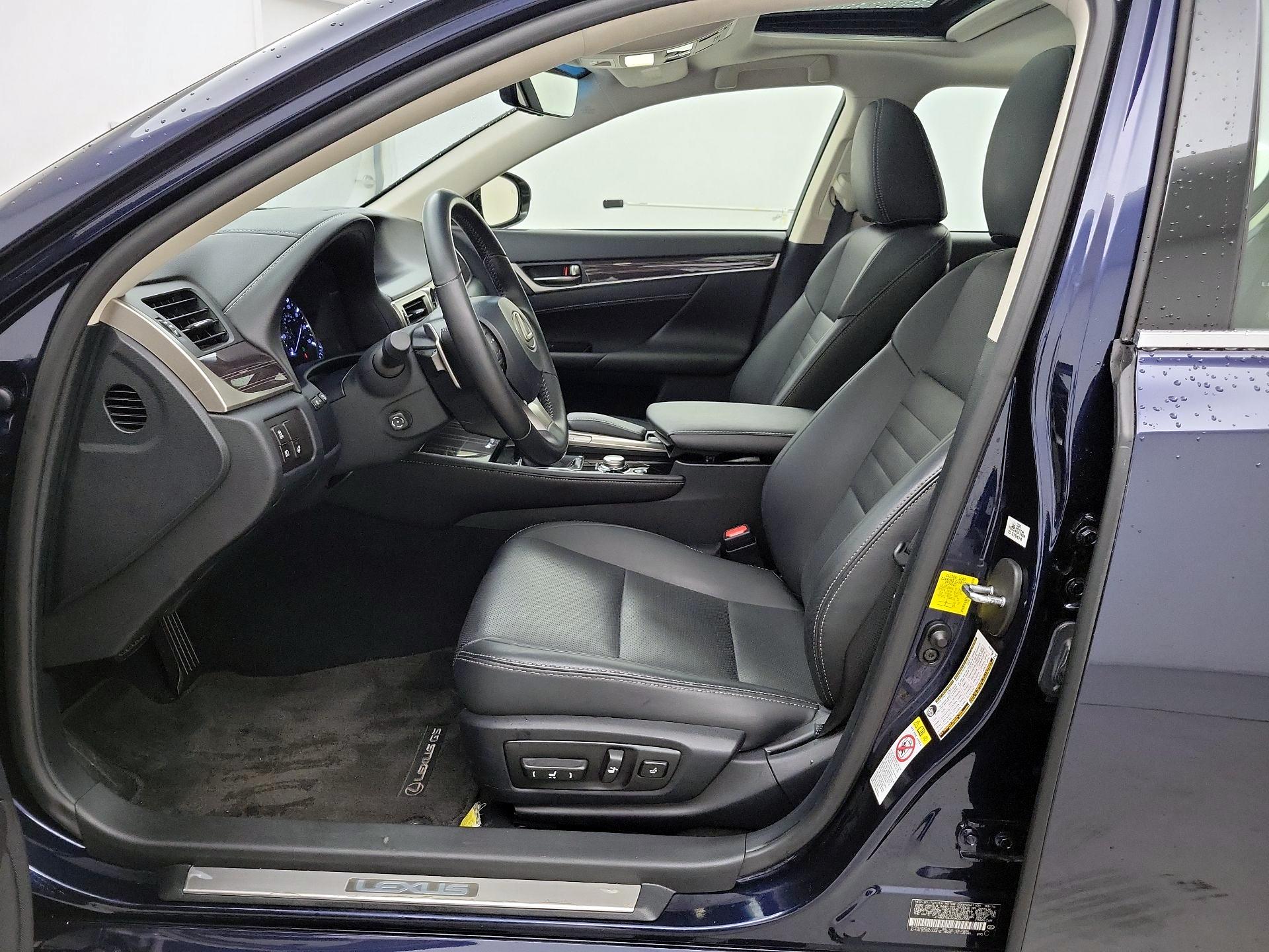 Thumbnail: 2016 Lexus GS - 11