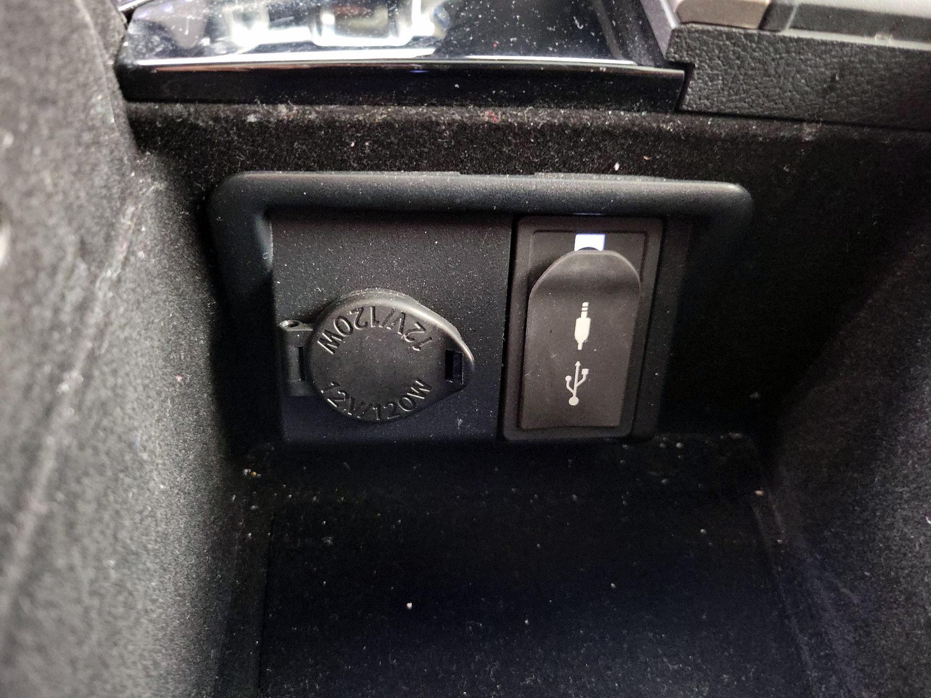 Thumbnail: 2016 Lexus GS - 19