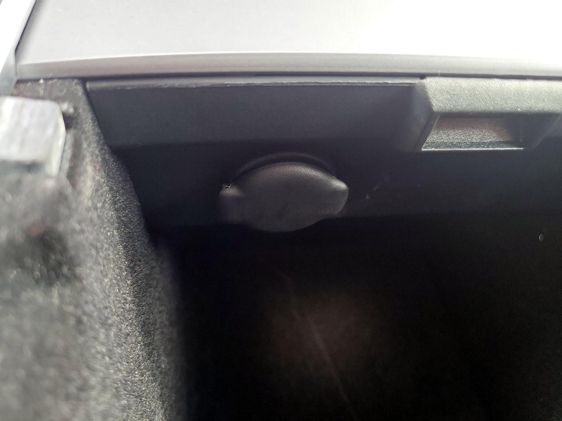 Thumbnail: 2023 Tesla Model 3 - 18