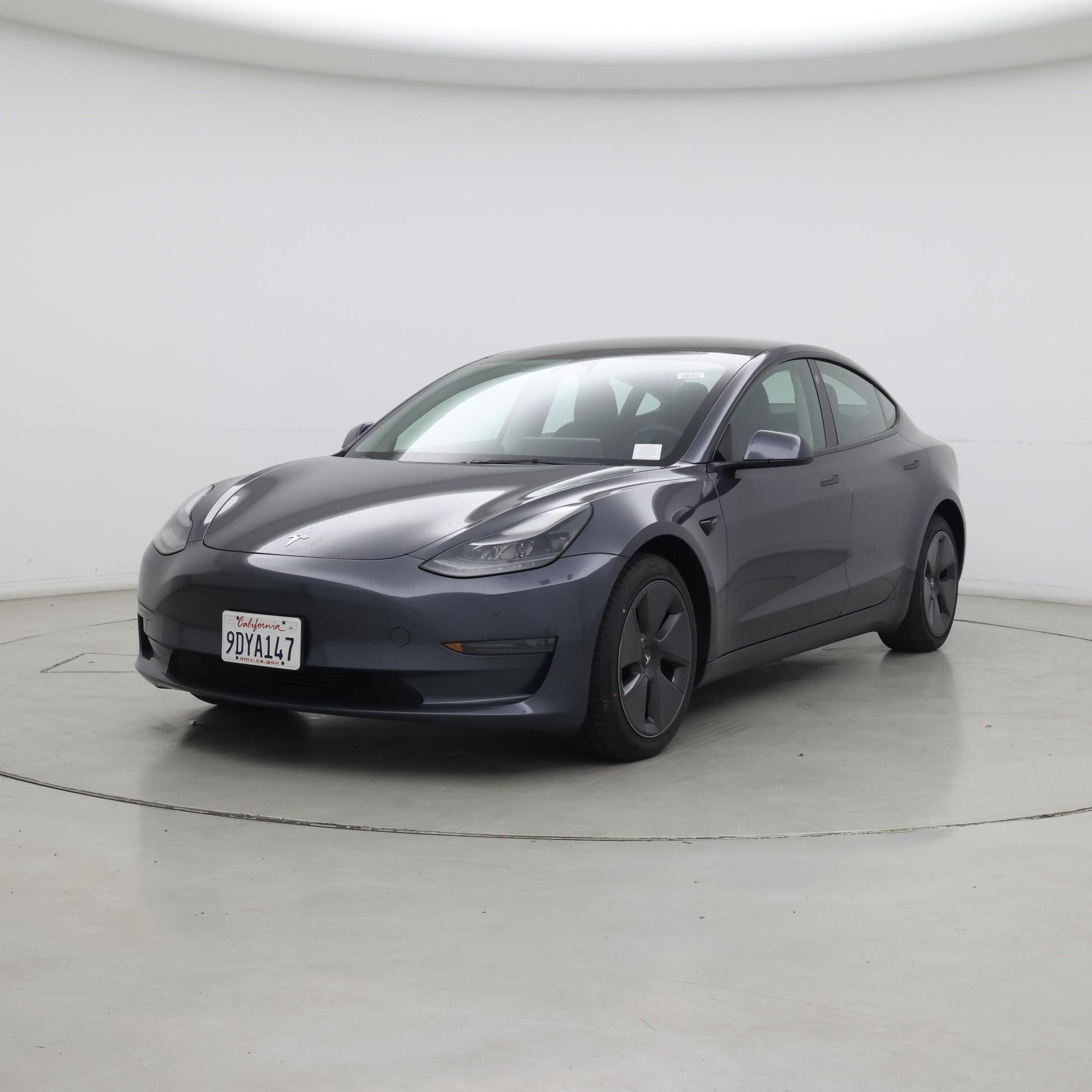 Thumbnail: 2023 Tesla Model 3 - 4