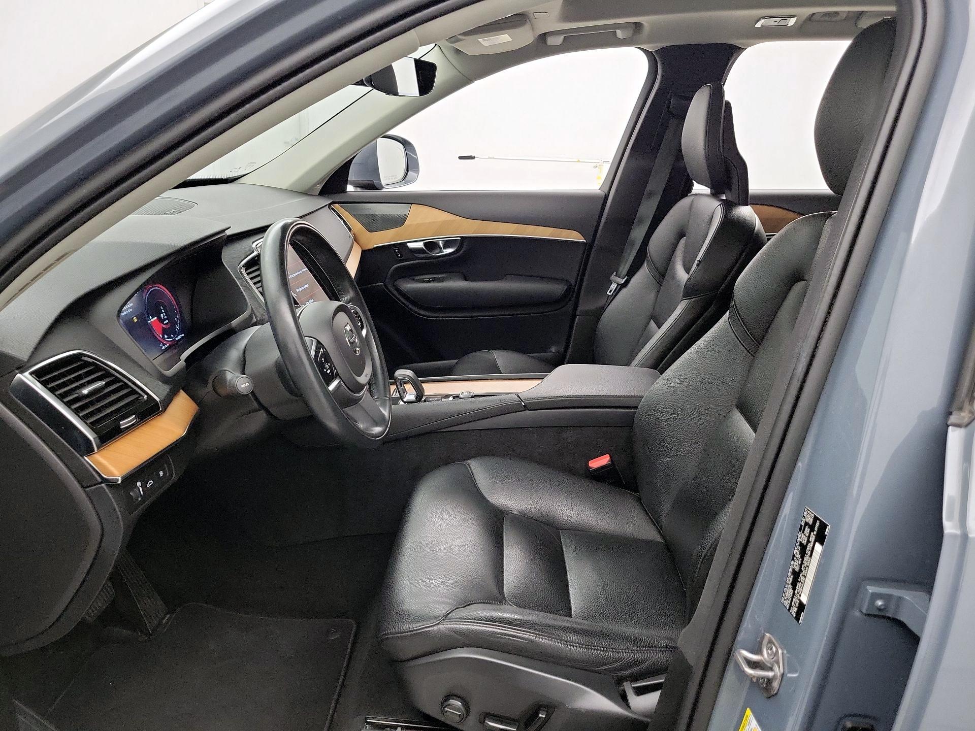 Thumbnail: 2022 Volvo XC90 - 11