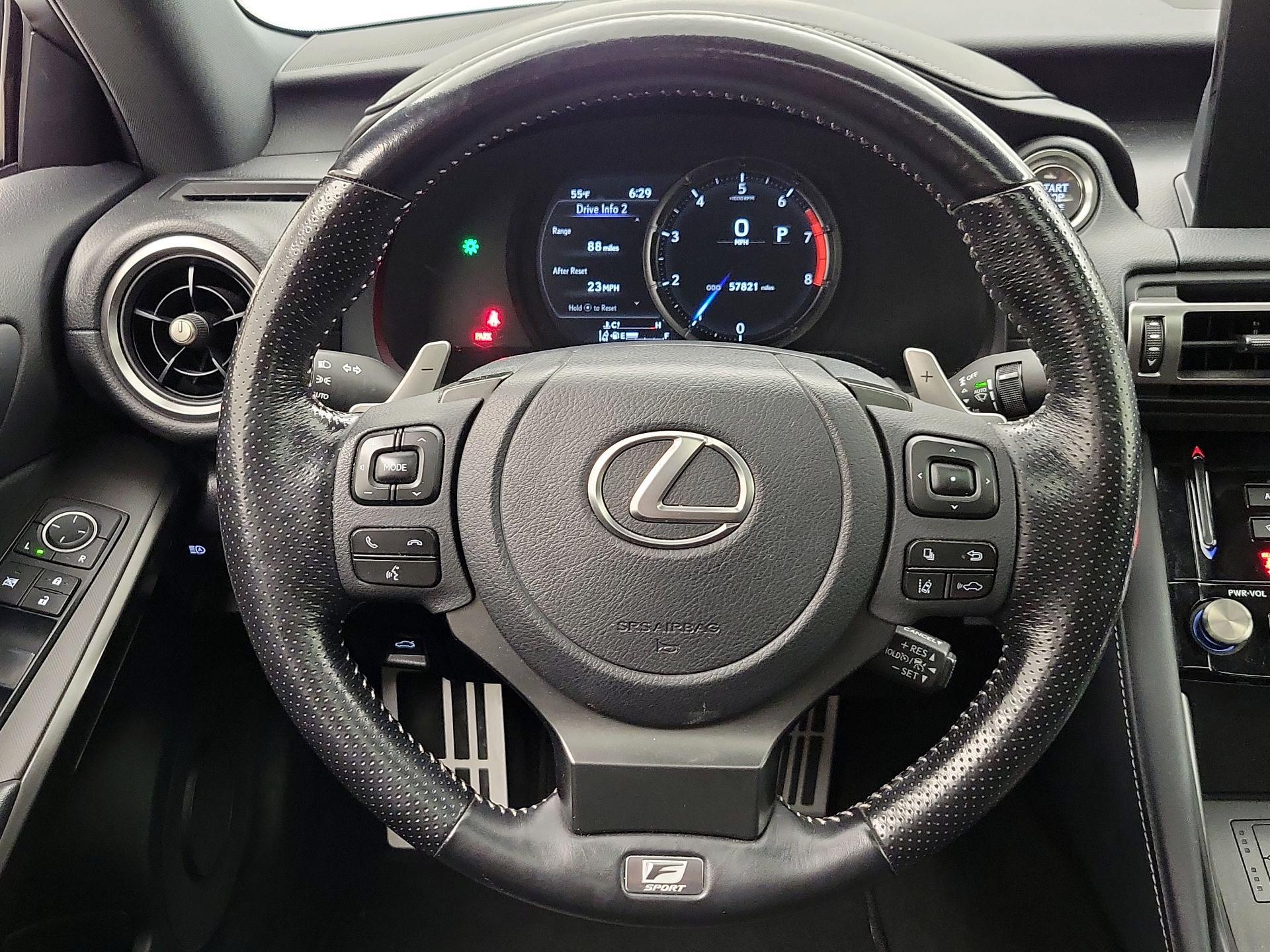 Thumbnail: 2022 Lexus IS - 10