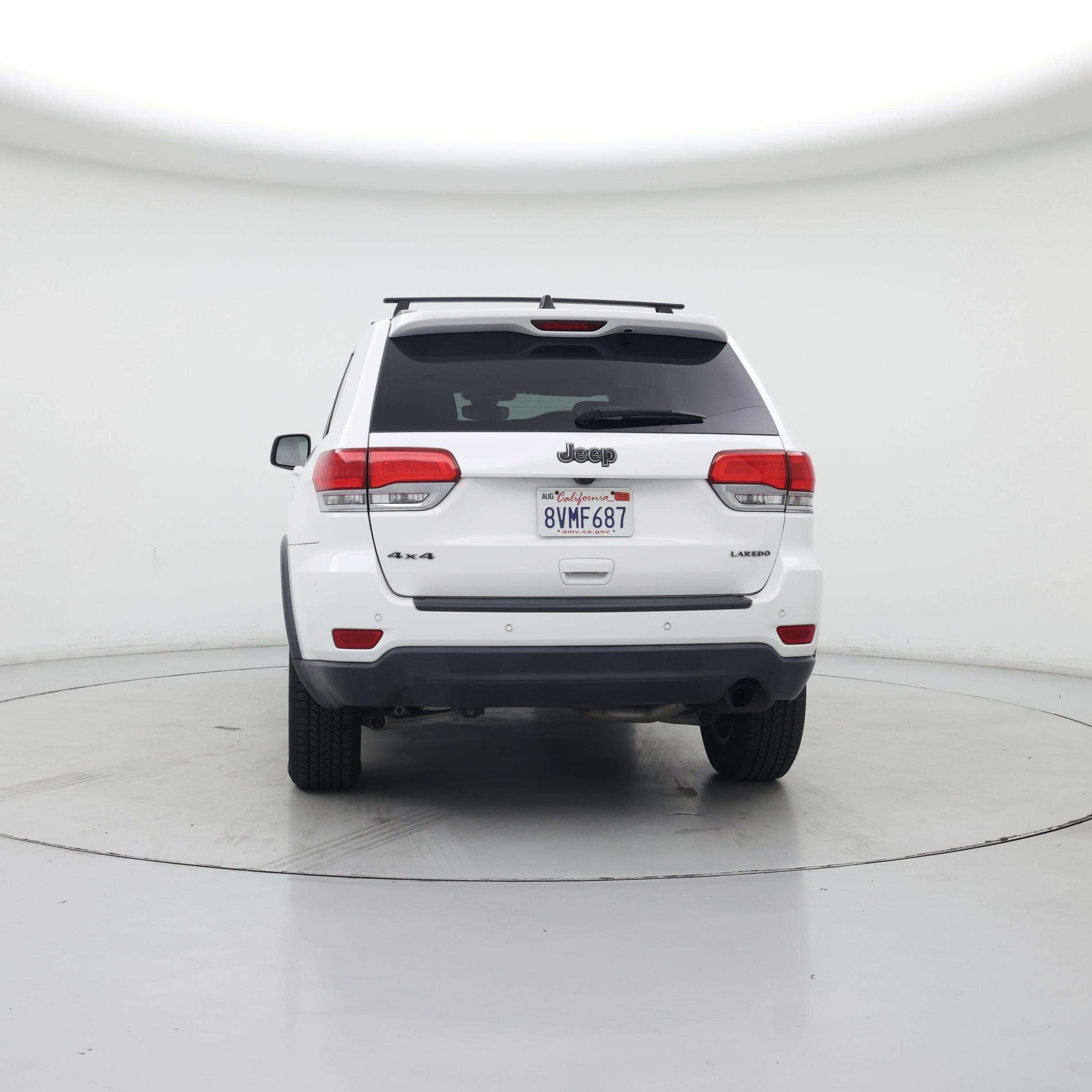 Thumbnail: 2017 Jeep Grand Cherokee - 6