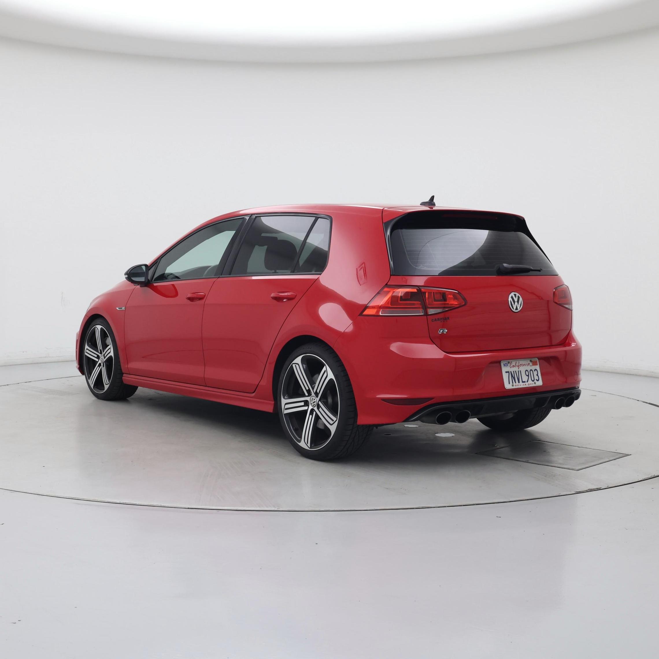 Thumbnail: 2016 Volkswagen Golf - 2