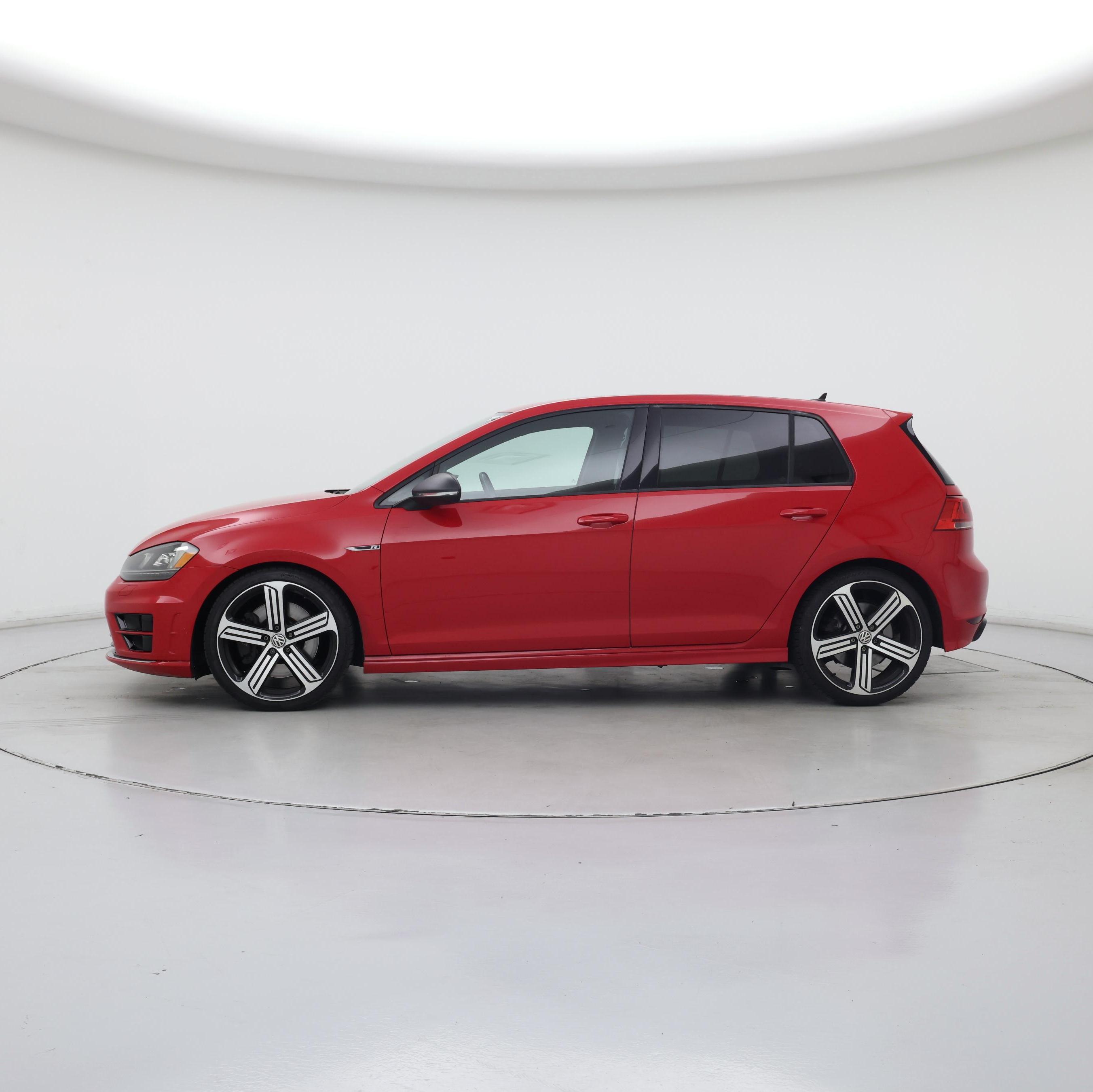 Thumbnail: 2016 Volkswagen Golf - 3